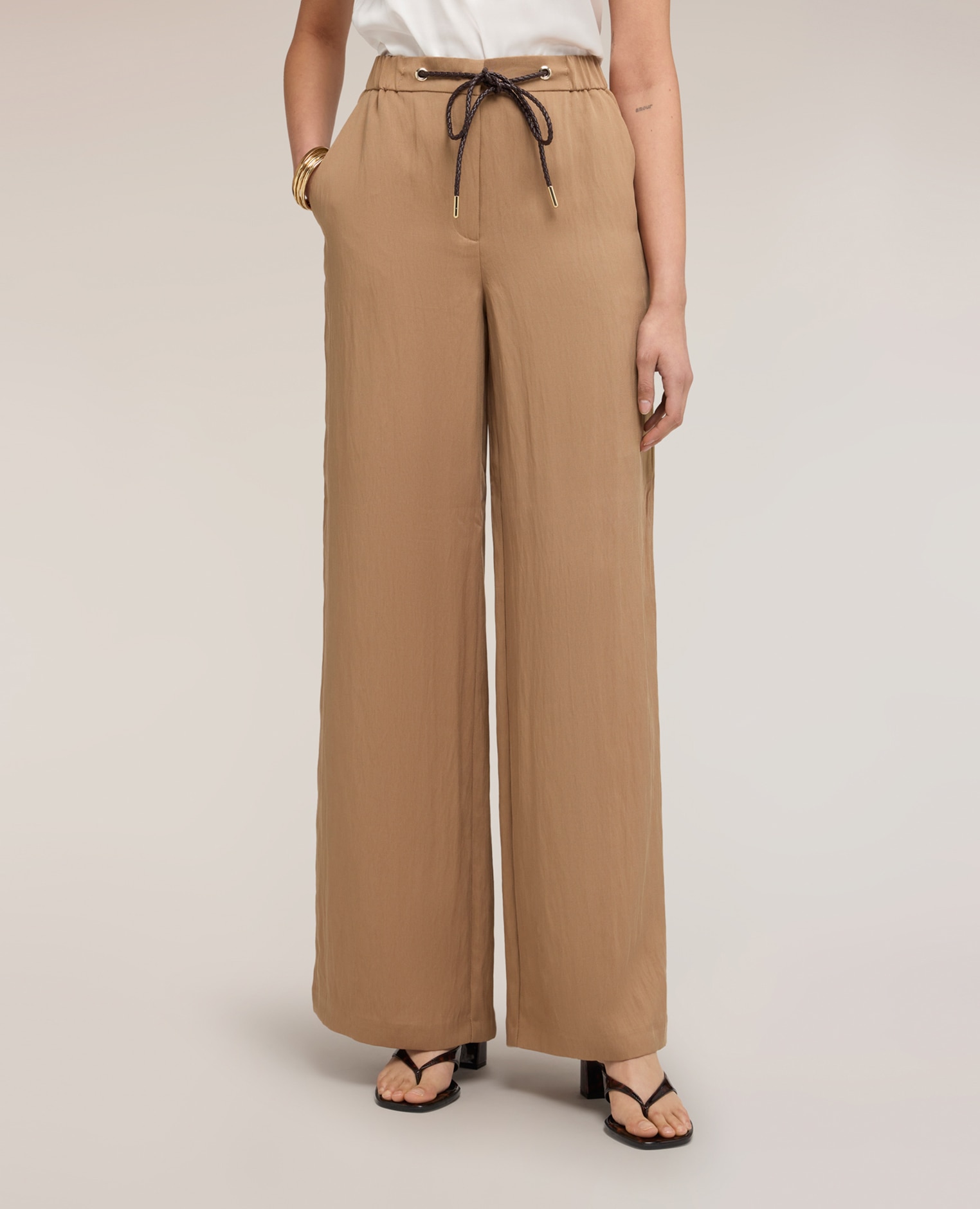 Motivi - Pantalones de mujer palazzo mezcla de lyocell cierre frontal con cremallera y cinturón con cordón.