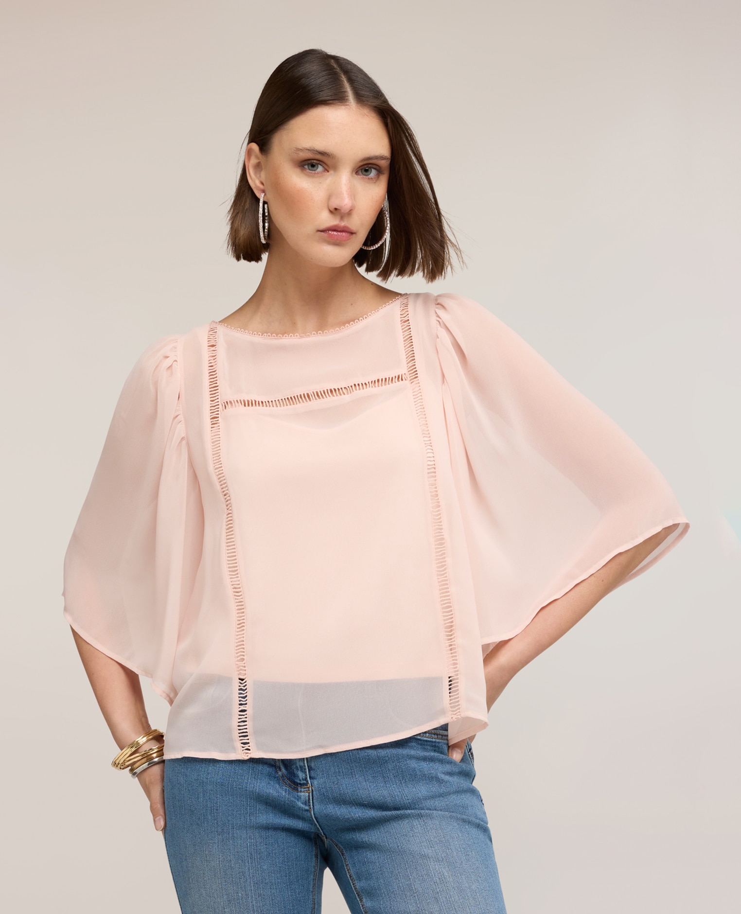 Blusa de mujer de georgette con bordados ajouré ajuste boxy con escote barco - Motivi - Rosa Rosa-1