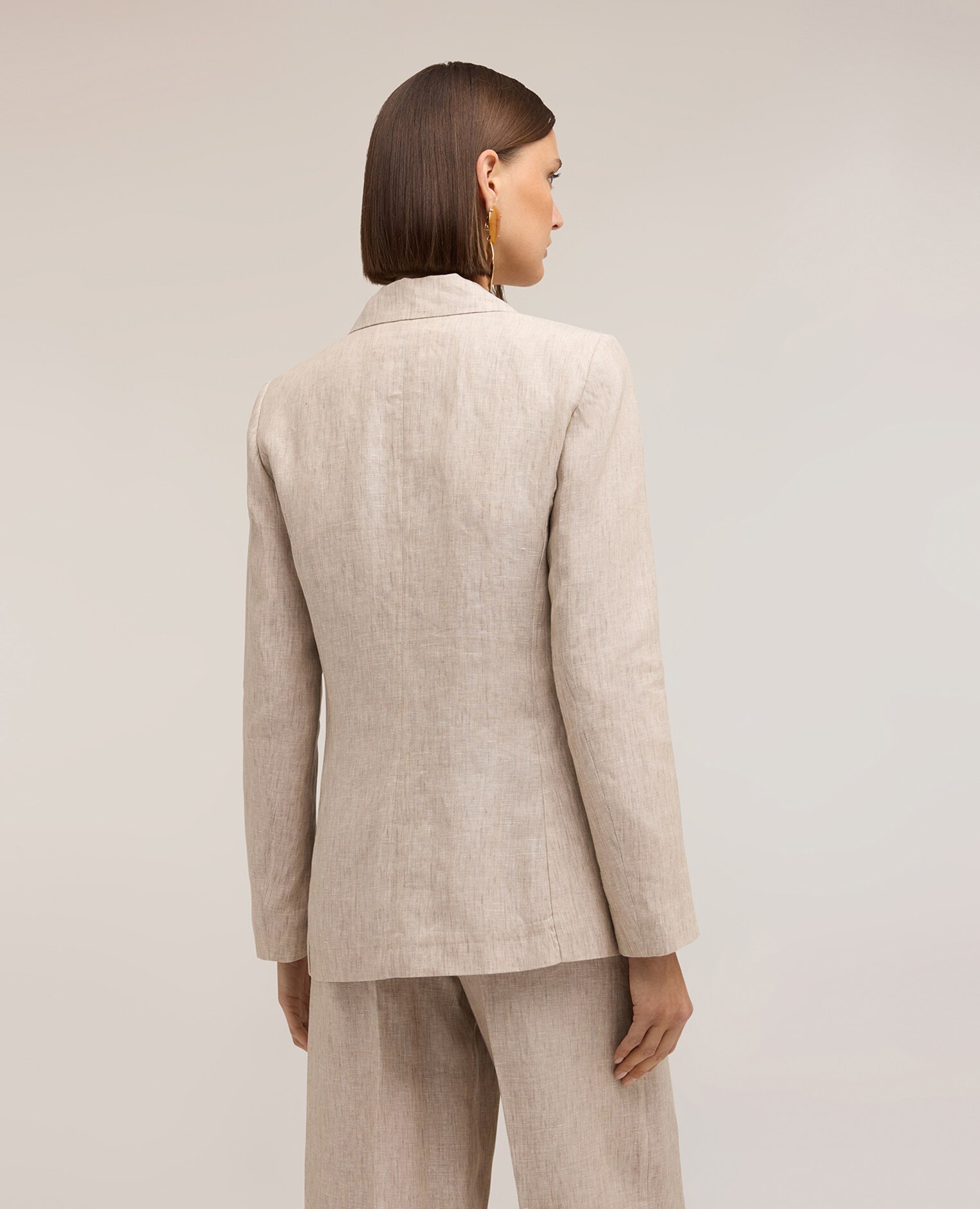 Blazer de mujer cruzado de lino modelo cruzado con cierre de botones - Motivi - Beige Beige-2