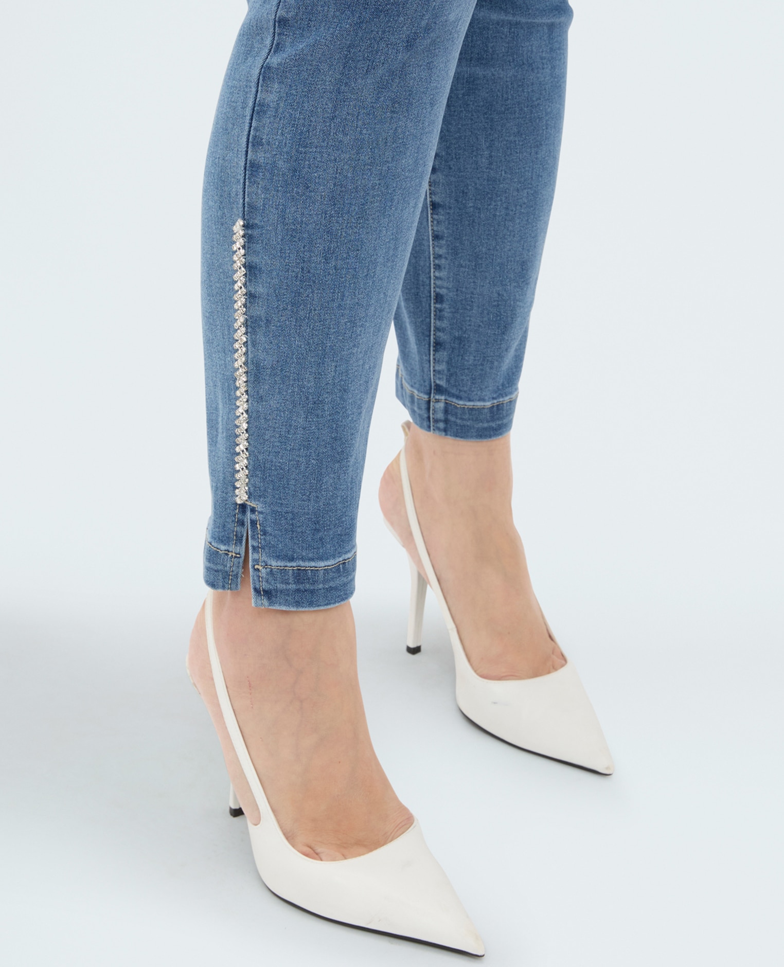 Vaqueros de mujer skinny con aplicación luminosa cierre con doble botón y cremallera delante y elástico detrás para el máximo confort - Fiorella Rubino - Azul Azul-4