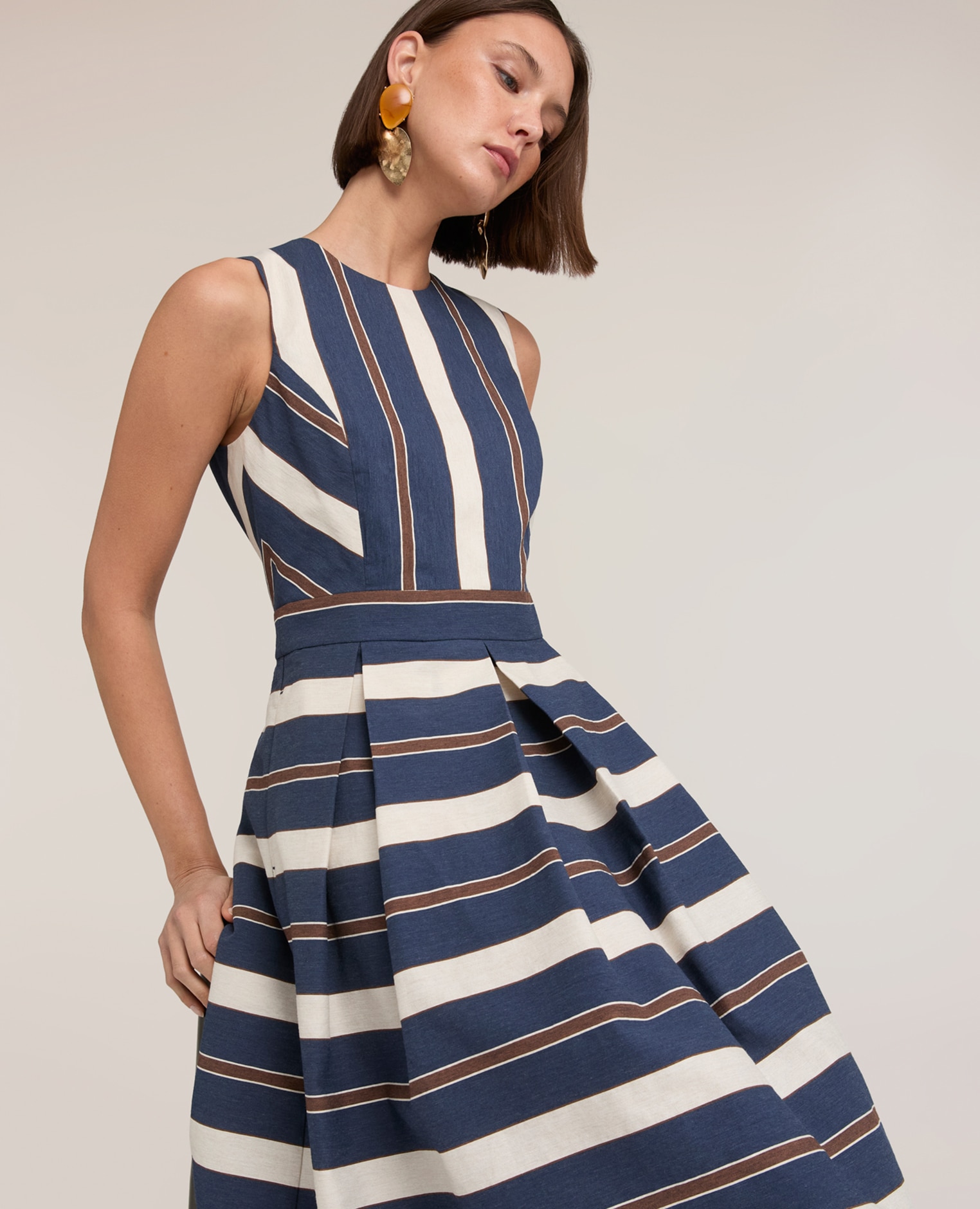 Vestido línea a teñido en hilo a rayas escote redondo con cierre de cremallera en la espalda - Motivi - Azul Azul-4