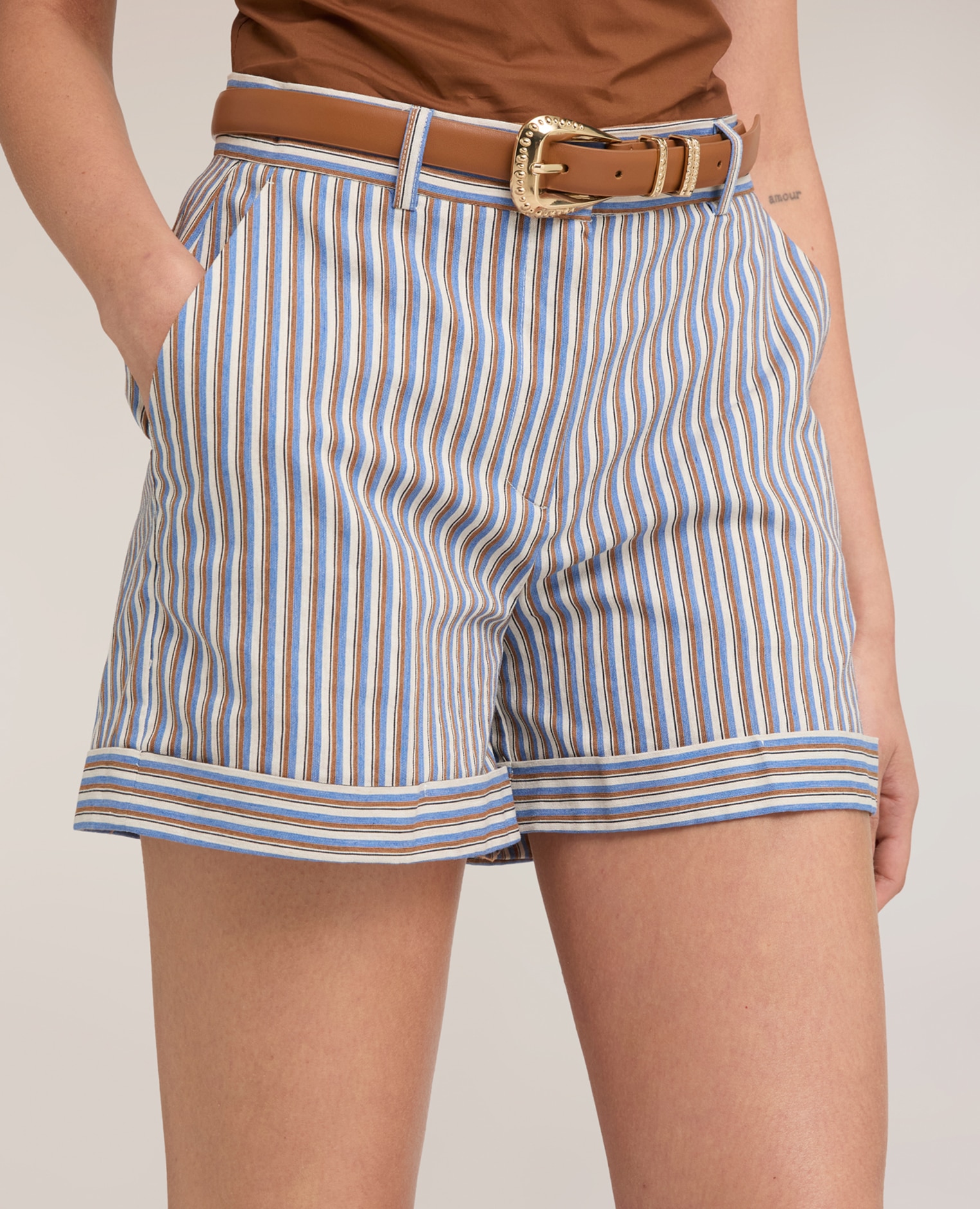Shorts de mujer de rayas en mezcla de algodón cierre con corchete y cremallera - Motivi - Azul claro Azul claro-4