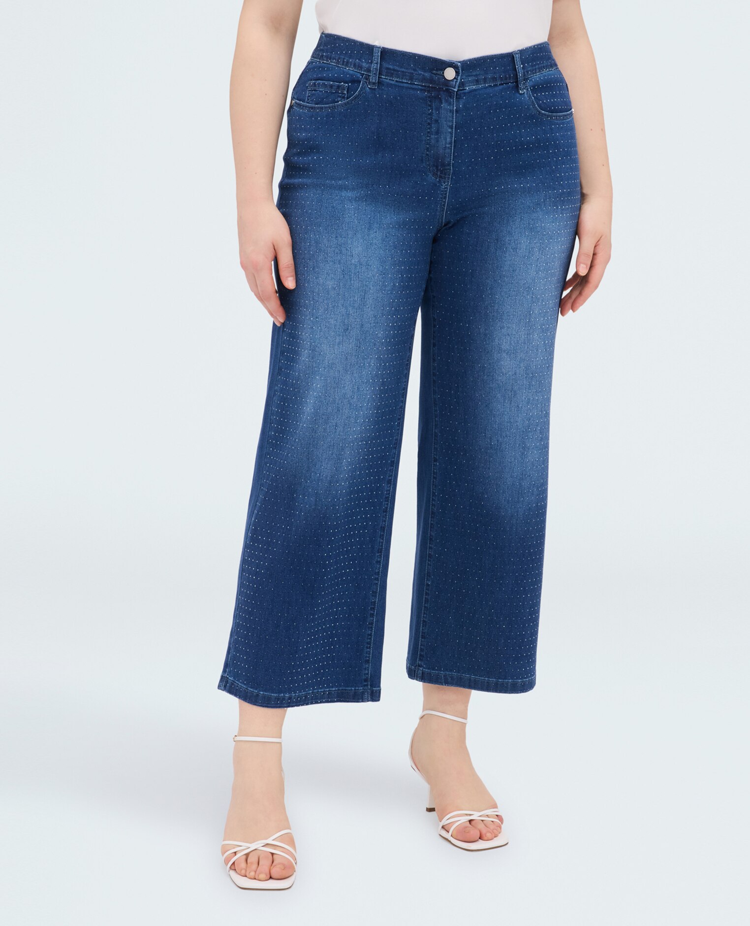 Fiorella Rubino - Vaqueros de mujer cropped full hotfix cierre con botones y cremallera delante y elástico detrás.