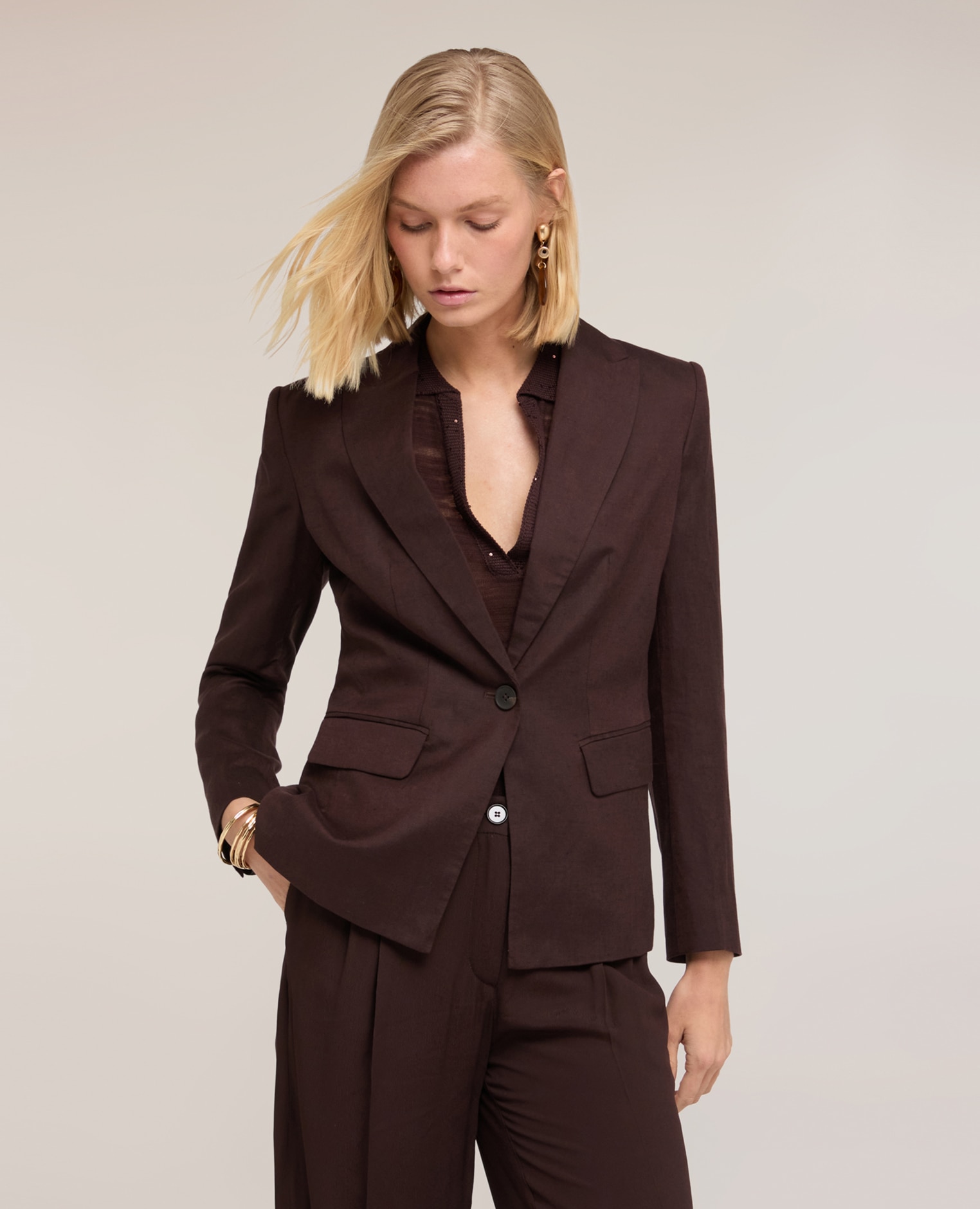Motivi - Blazer de mujer de mezcla de lino y liocel cuello de solapa con cierre de un solo botón.