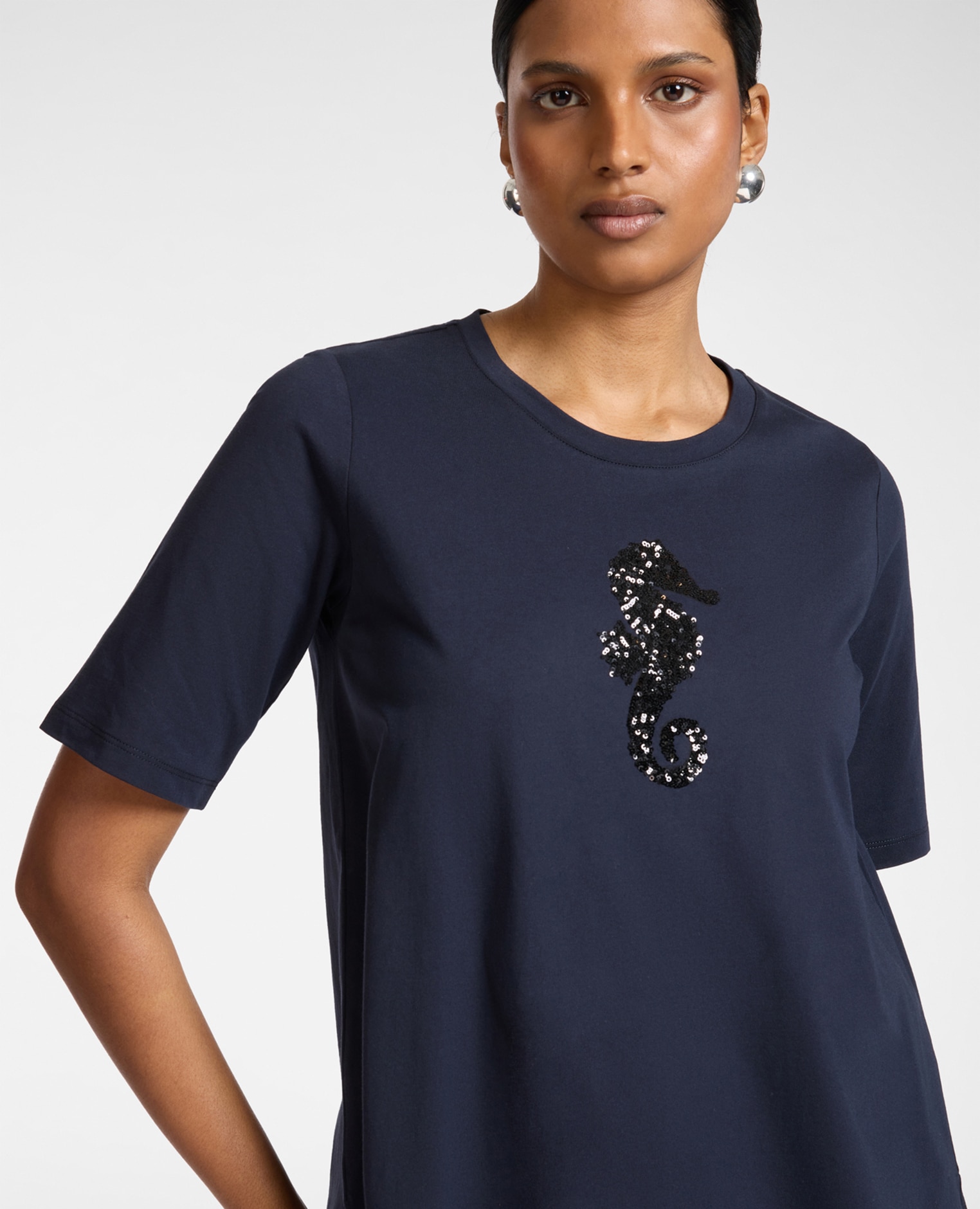 Elena Miró - Camiseta de mujer de algodón con lentejuelas ajuste regular con cuello redondo.