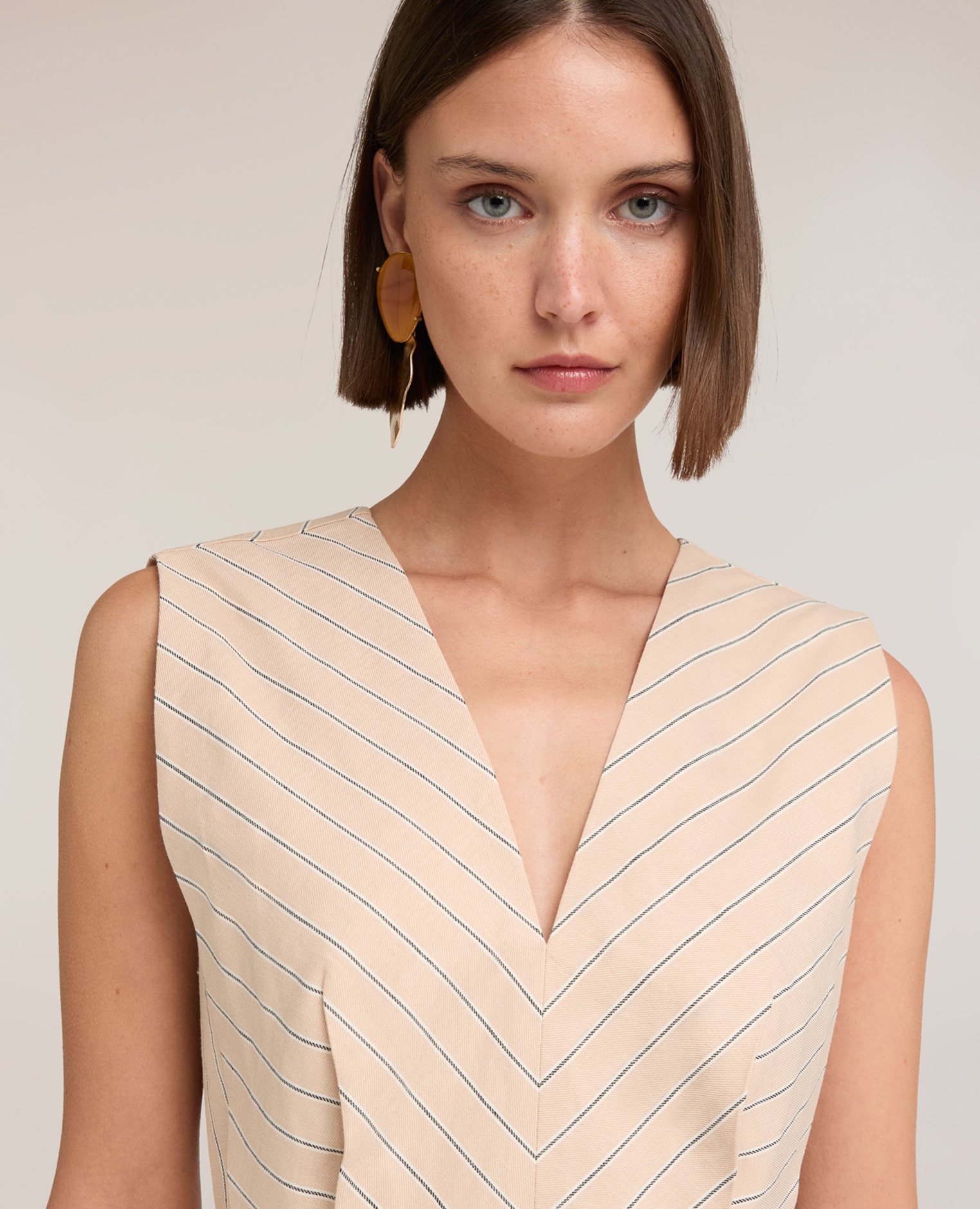 Vestido tubo de rayas en mezcla de lino longitud media cierre con cremallera trasera - Motivi - Beige Beige-4