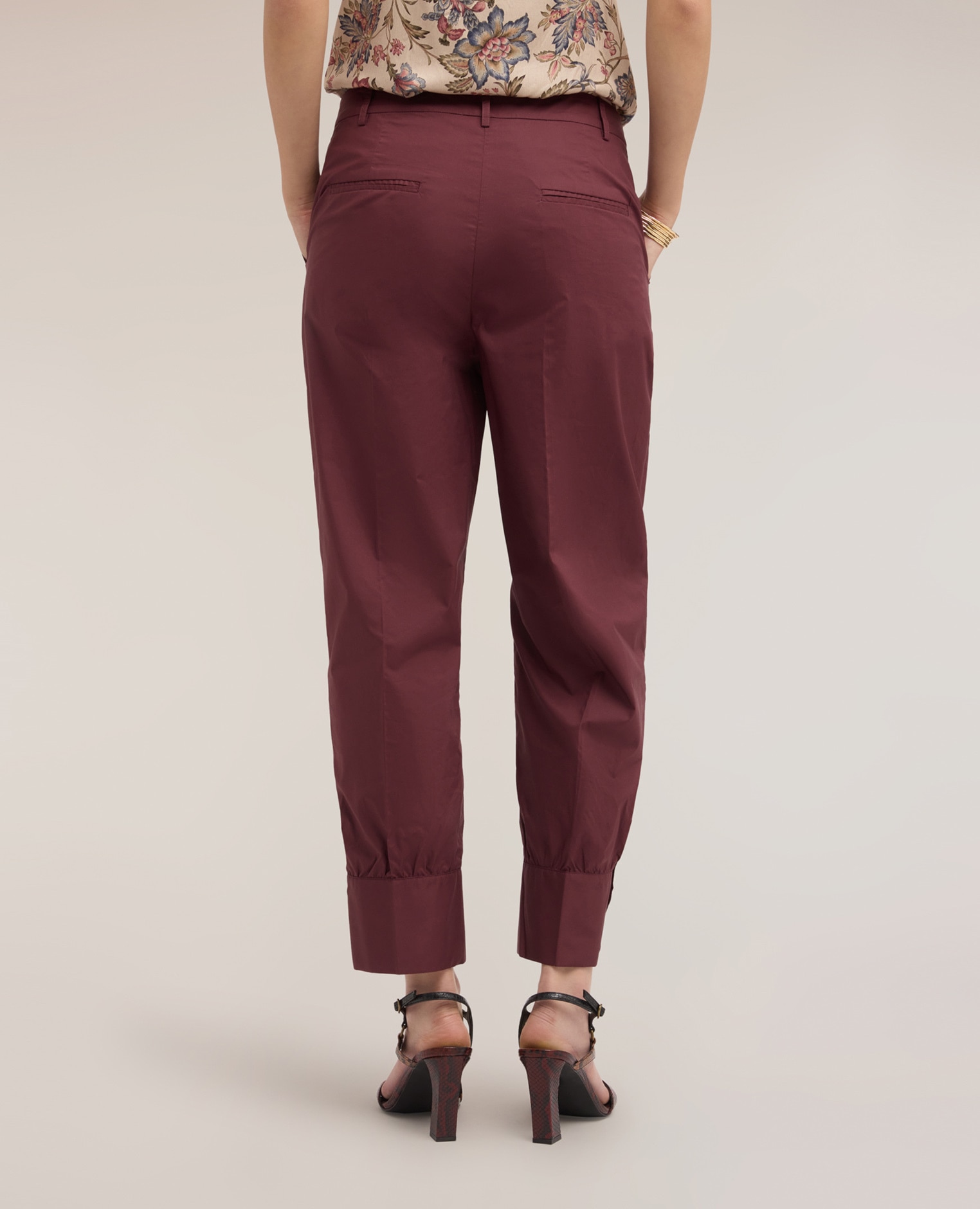 Pantalones de mujer con puño en popelín ajuste tapered cierre frontal con botón y cremallera - Motivi - Morado Morado-2