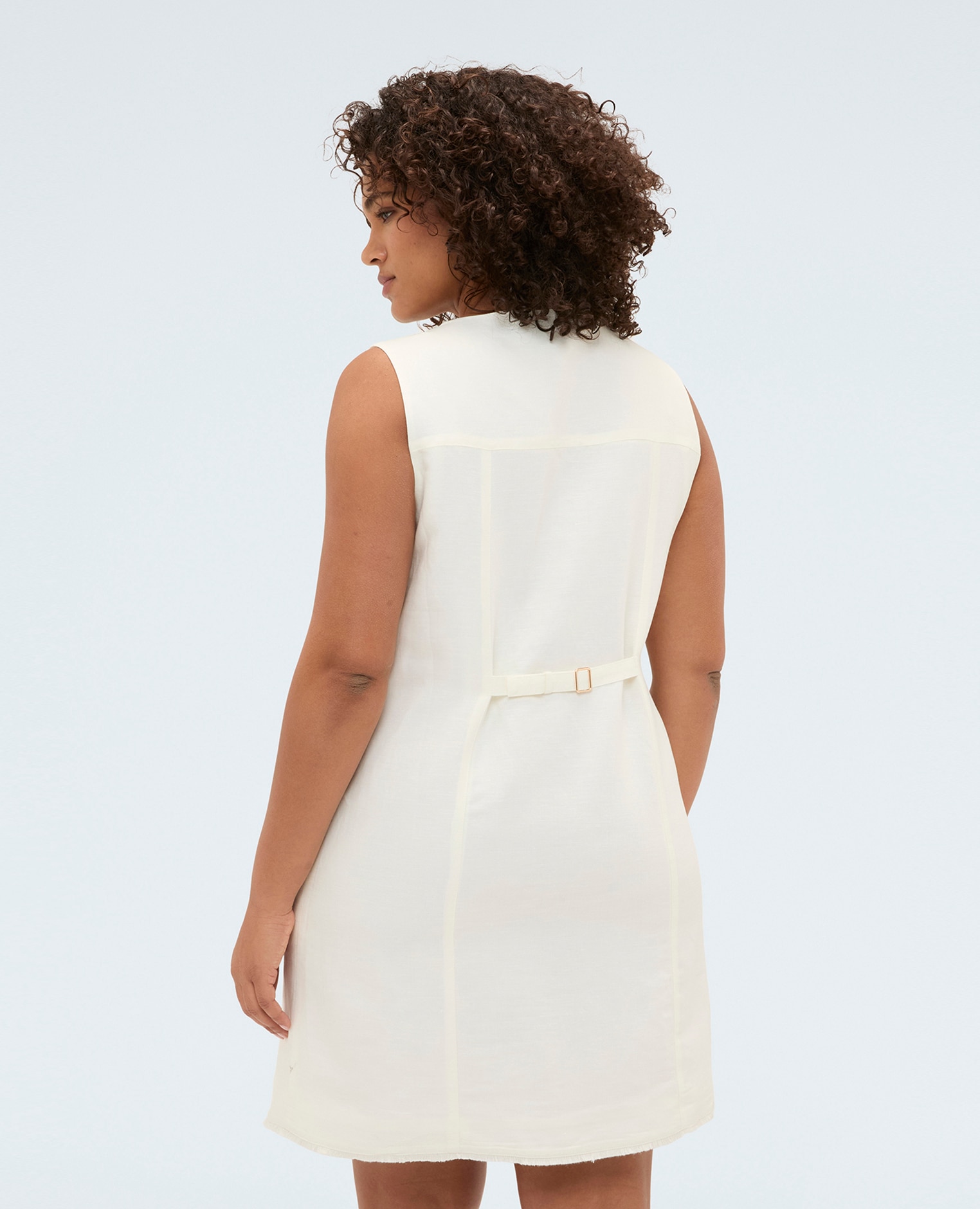 Vestido camisero en mezcla de lino y viscosa escote en v y cierre frontal con botones - Fiorella Rubino - Blanco Blanco-2