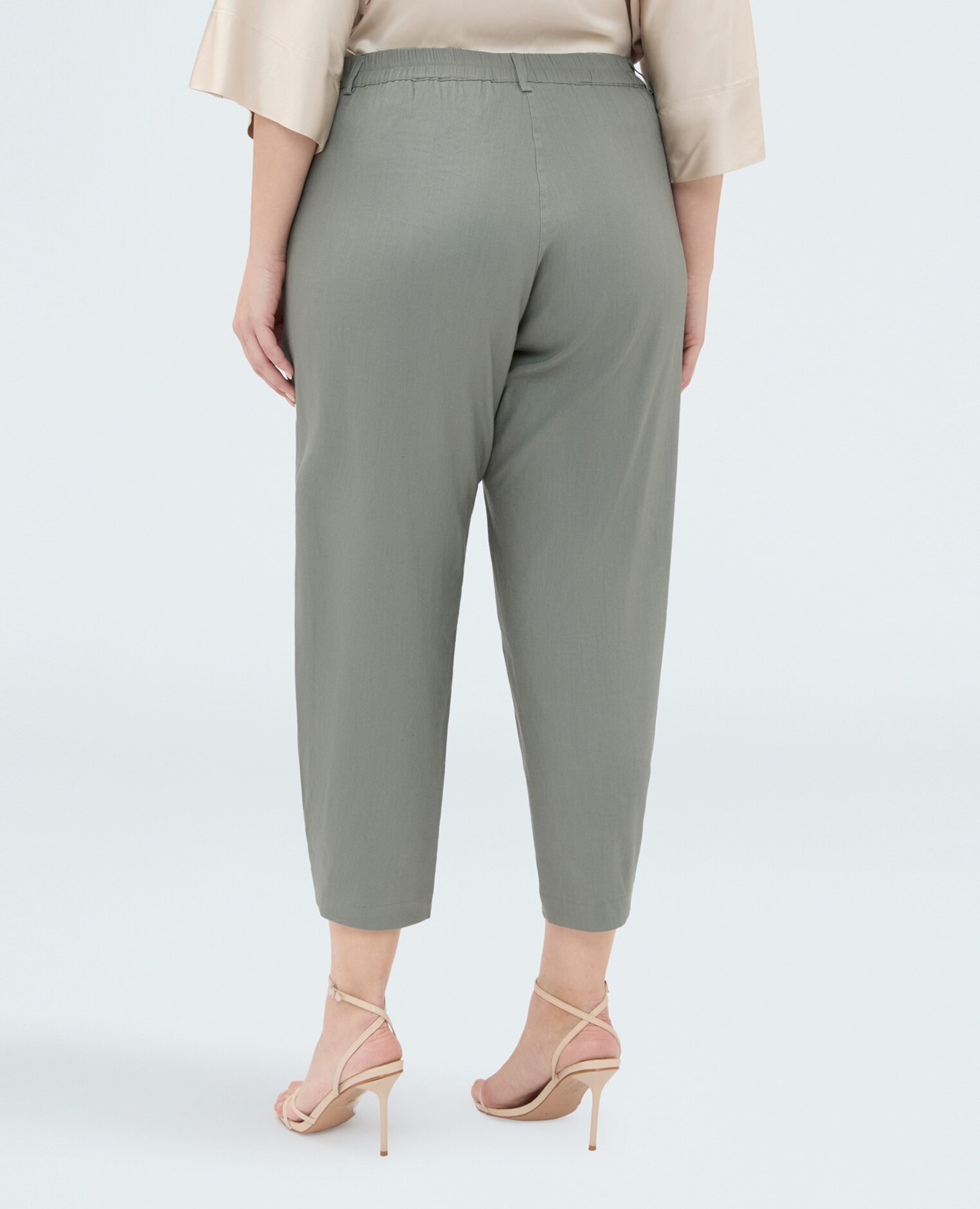 Pantalones de mujer balloon de mezcla de lino bolsillos delanteros y raya marcada detalle de botón en el bajo de la pierna - Fiorella Rubino - Verde militar Verde militar-2