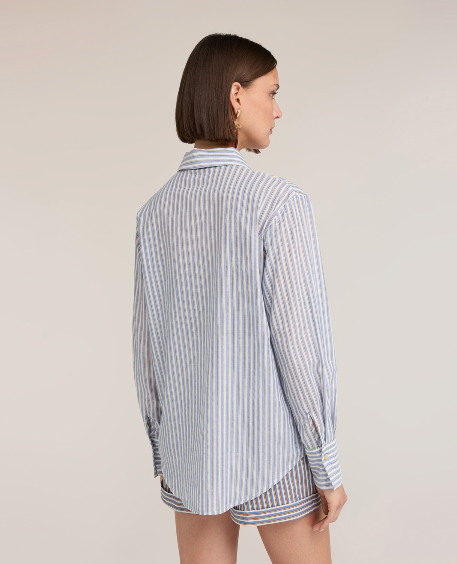 Camisa de mujer de popelín a rayas lurex ajuste oversize con cierre frontal inglés - Motivi - Azul claro Azul claro-2