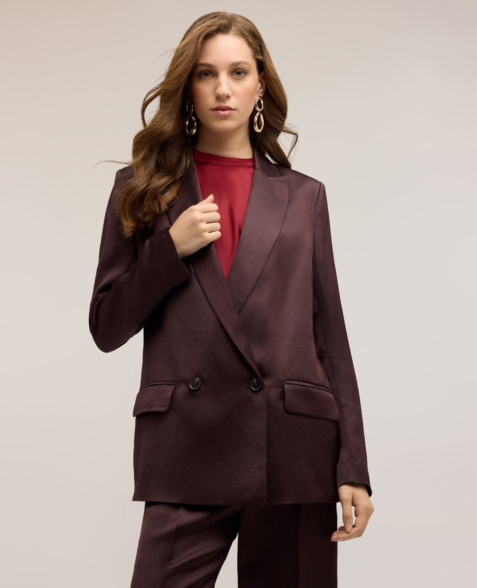 Motivi - Chaqueta de mujer estructurada de doble botonadura en mezcla de lino modelo cruzado con cierre de botones largo medio.