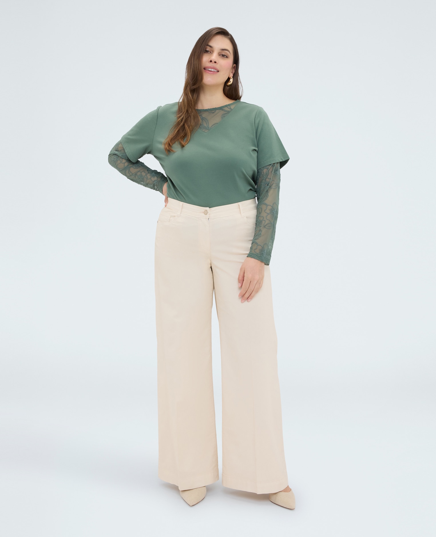 Camiseta de mujer con mangas y escote de encaje mangas de doble capa: cortas y largas de encaje - Fiorella Rubino - Verde militar Verde militar-3