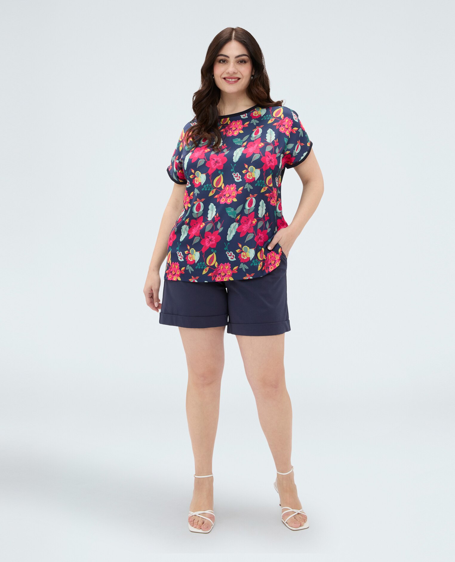 Jersey de mujer bimaterial con estampado floral diseño bimaterial que mezcla dos tejidos diferentes mangas cortas tipo kimono - Fiorella Rubino - Azul Azul-3