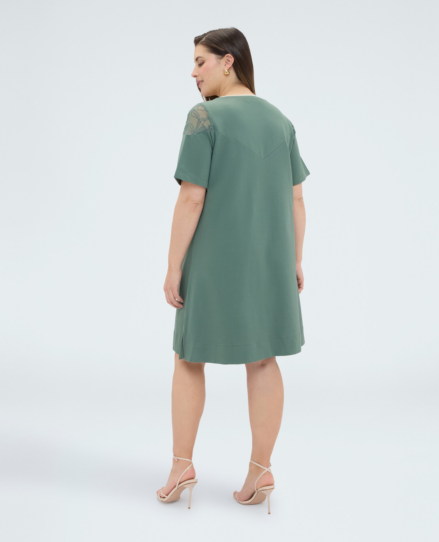 Vestido corto línea a cuello redondo con ribete en contraste y mangas cortas - Fiorella Rubino - Verde militar Verde militar-2
