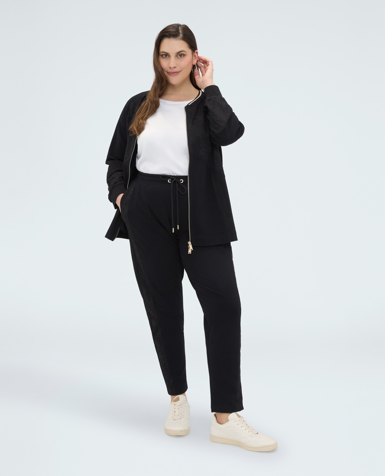 Fiorella Rubino - Joggers de mujer de algodón con bandas laterales lazos en la cintura con cordón ajustable.