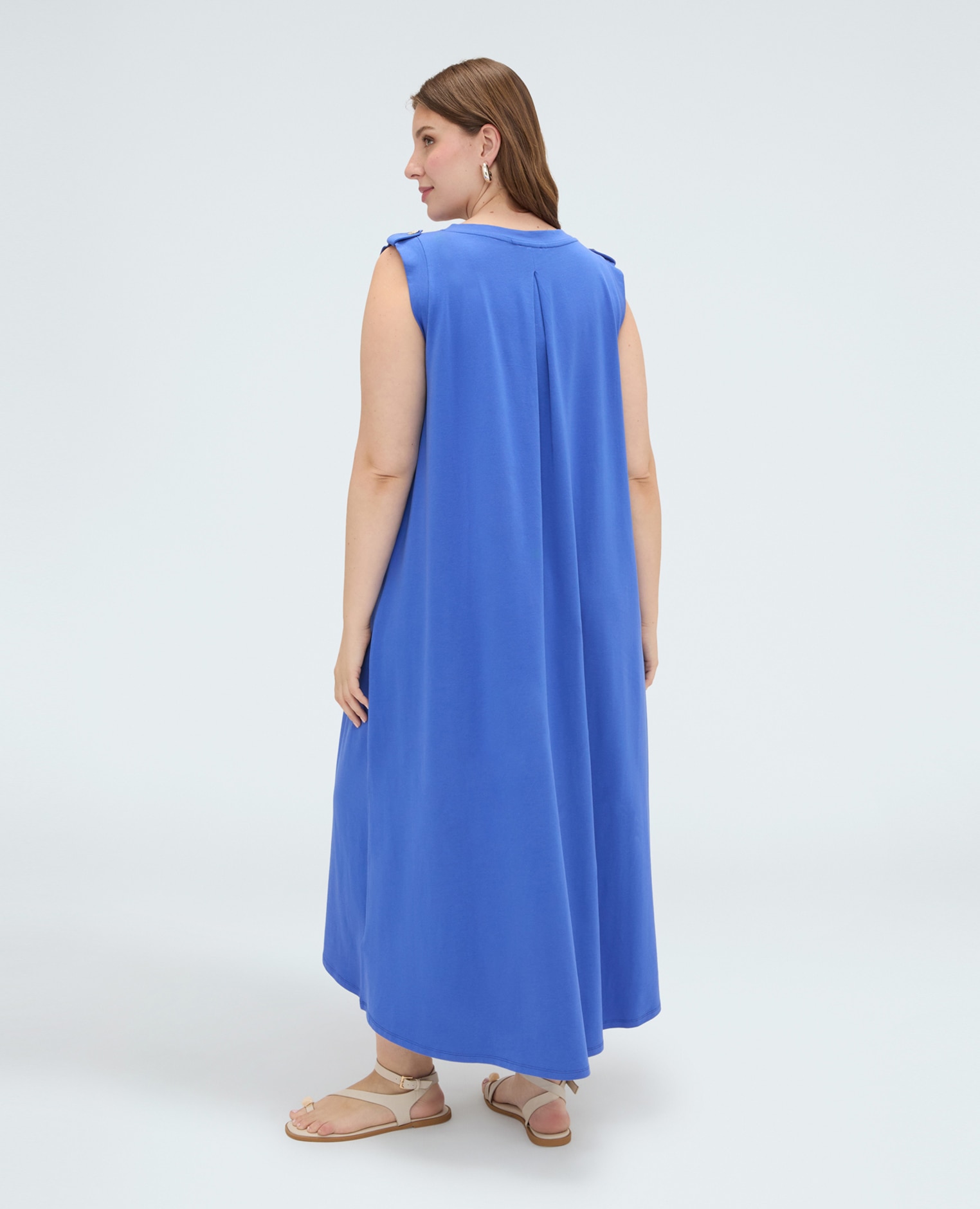 Vestido largo con escote en v hombros con aplicaciones de botón decorativo - Fiorella Rubino - Azul Azul-2