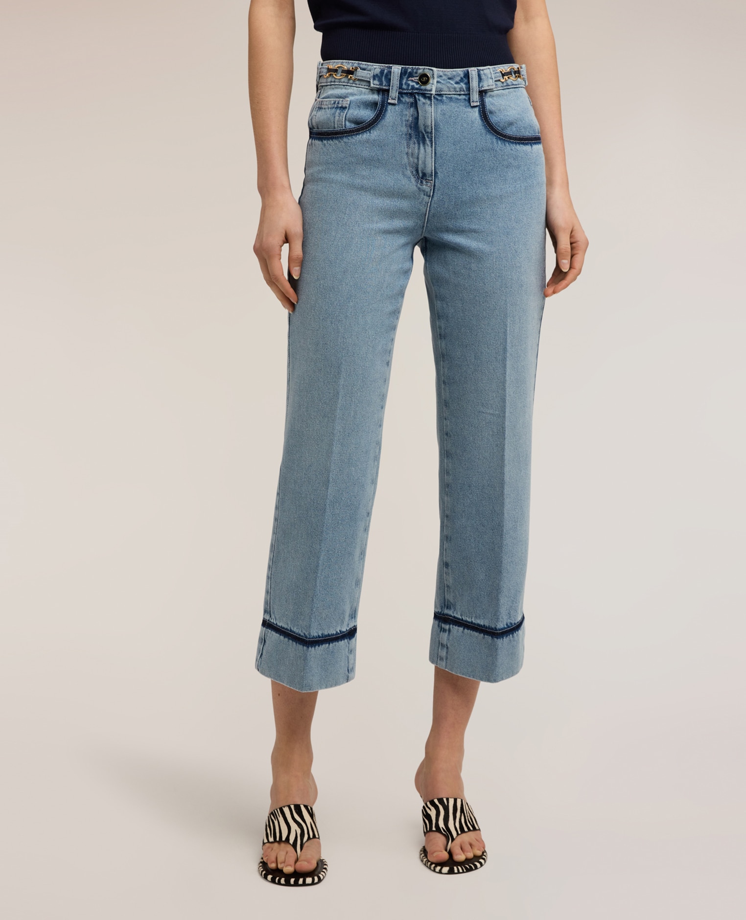 Jeans de mujer cropped wide fit con cadena ajuste ancho con cierre de botón y cremallera bajo con vuelta - Motivi - Azul claro Azul claro-3
