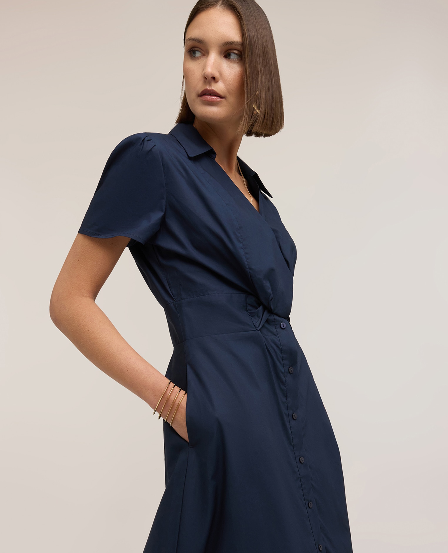 Vestido camisero midi en popelina cuello de vela con motivo de nudo y botones a la vista - Motivi - Azul Azul-4