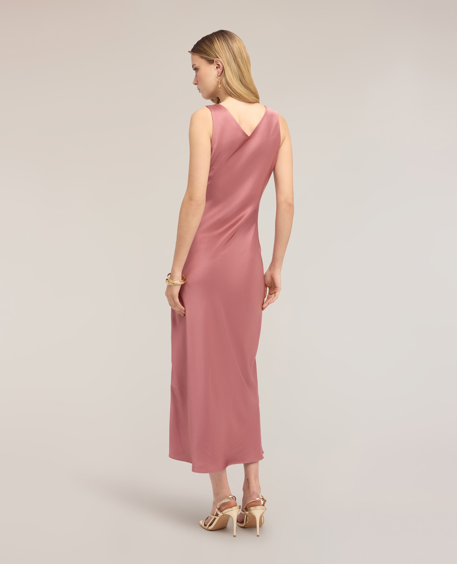 Vestido largo de satén con detalle de cadenitas largo maxi cierre con cremallera - Motivi - Rosa Rosa-2