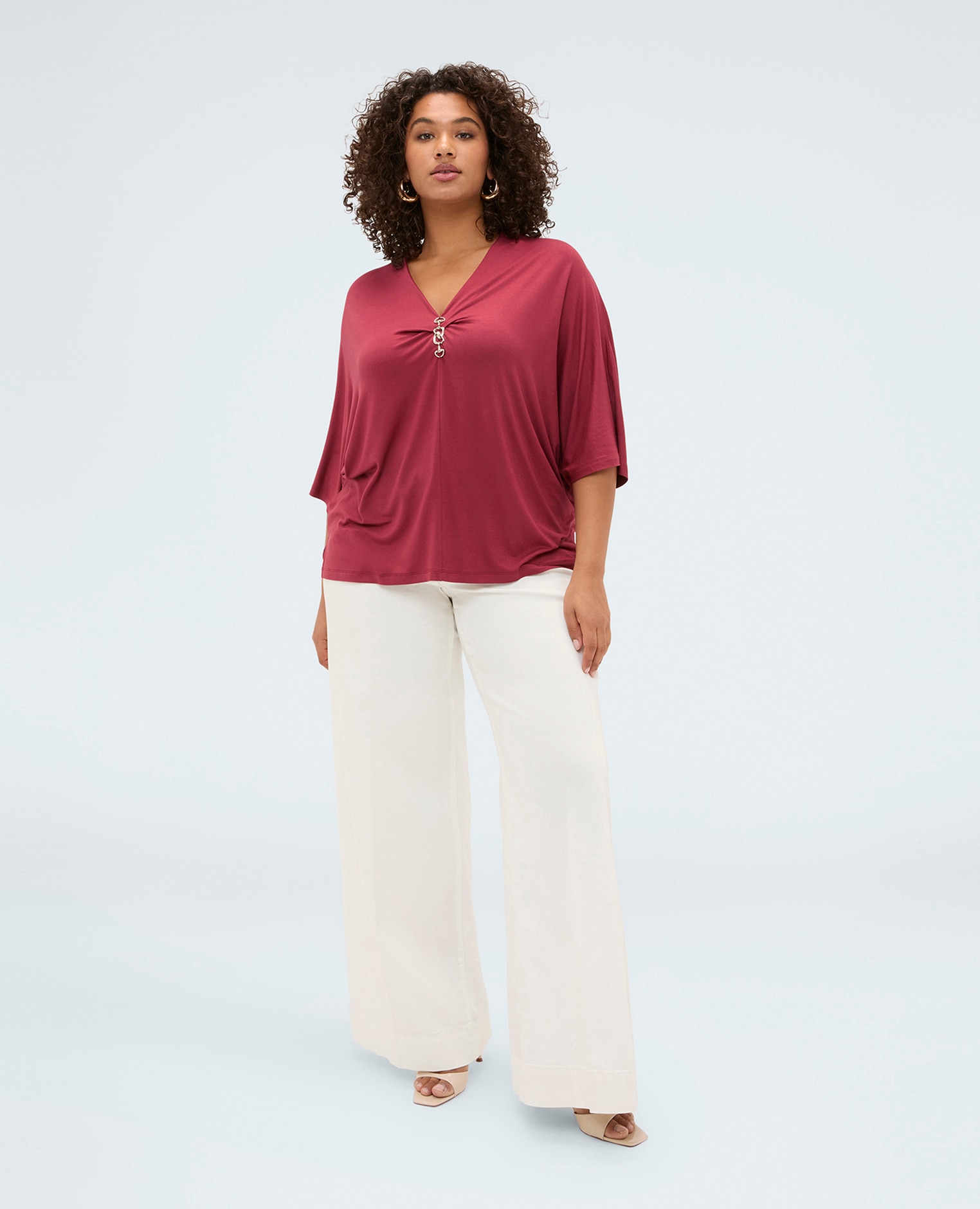 Camiseta de mujer de viscosa con detalle decorativo ajuste y diseño para el máximo confort - Fiorella Rubino - Rojo Rojo-3