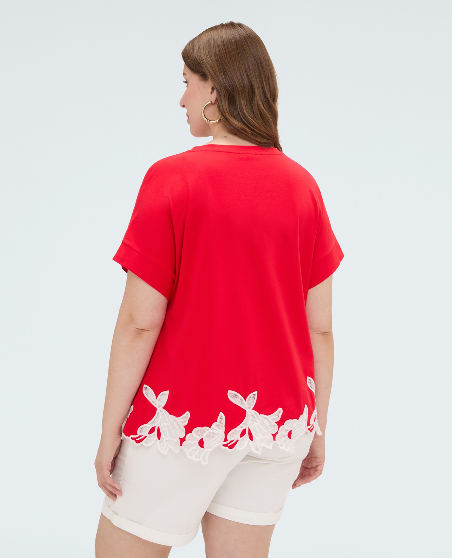 Camiseta de mujer de algodón con bordados florales dobladillo embellecido con bordado floral - Fiorella Rubino - Rojo Rojo-2