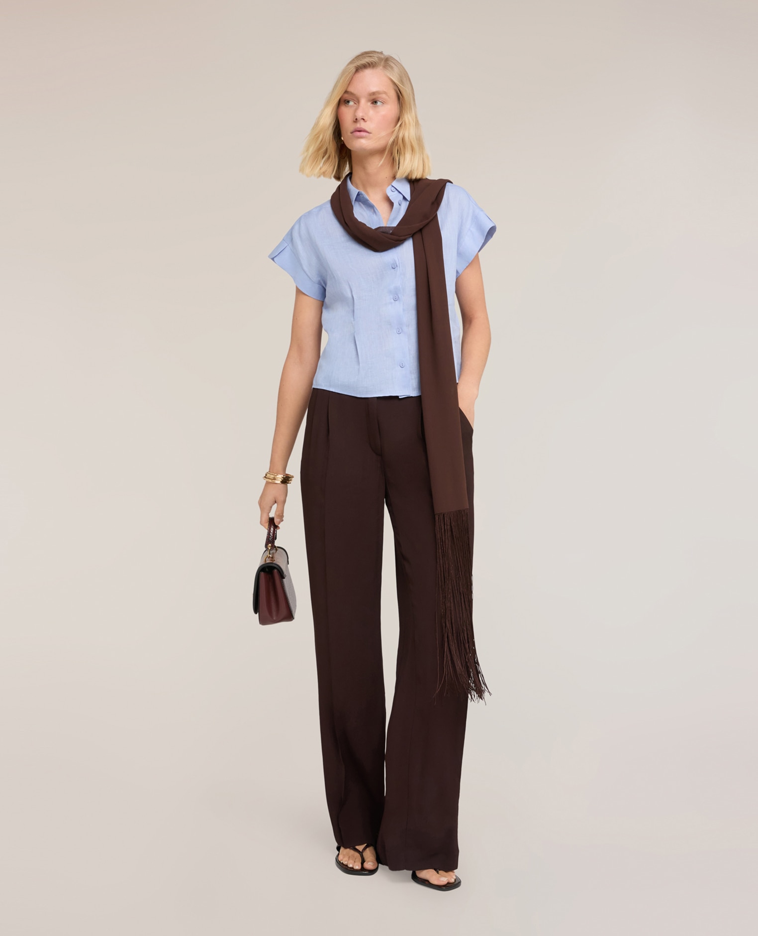 Camisa de mujer de lino con pliegues cierre con botones frontal pliegues en la parte posterior - Motivi - Azul claro Azul claro-3