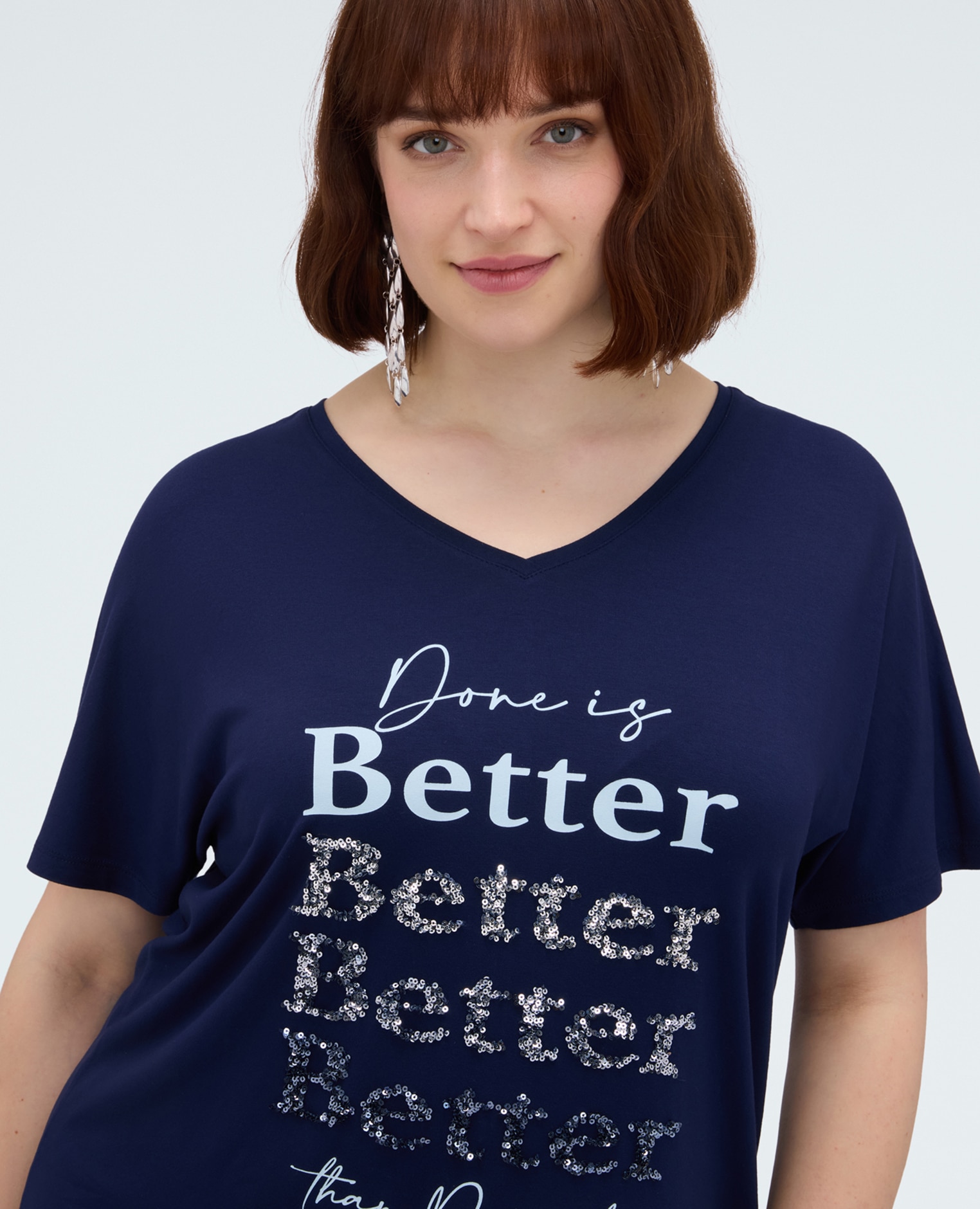Camiseta de mujer de viscosa con letras y lentejuelas estampado con inscripción y detalle en lentejuelas en el frente - Fiorella Rubino - Azul Azul-4