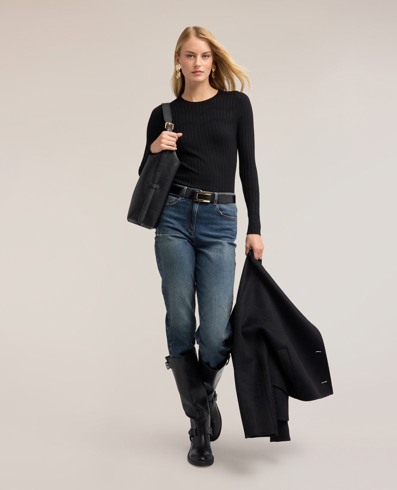 Jersey de mujer de canalé plano con puño acampanado ajuste entallado largo medio - Motivi - Negro Negro-3