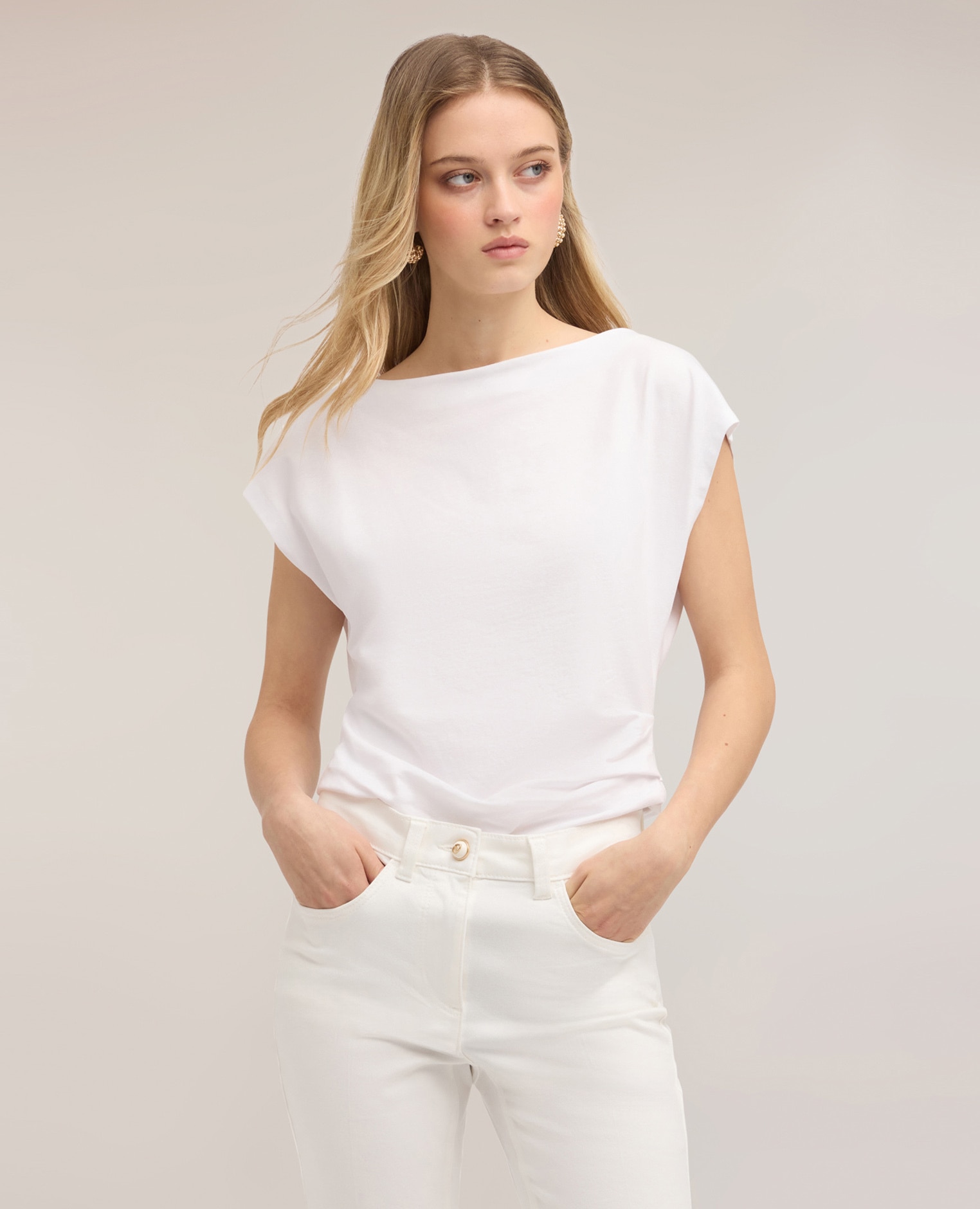 Top de mujer con drapeado lateral ajuste entallado con drapeado lateral - Motivi - Blanco Blanco-1
