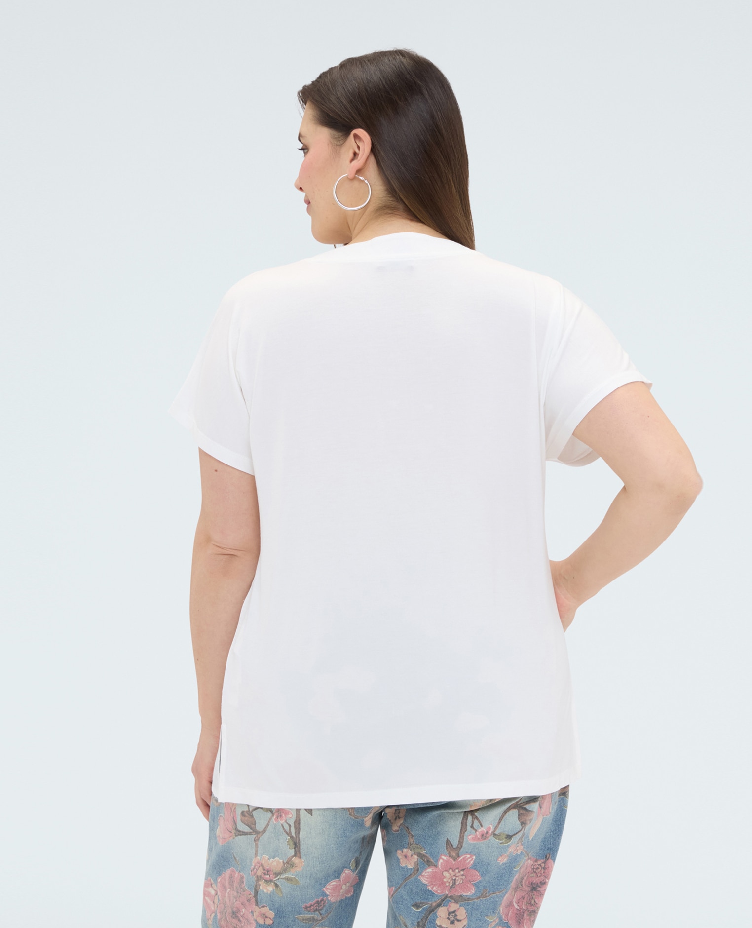 Camiseta de mujer de viscosa con detalle de perlas aplicaciones decorativas de perlas en el escote - Fiorella Rubino - Blanco Blanco-2