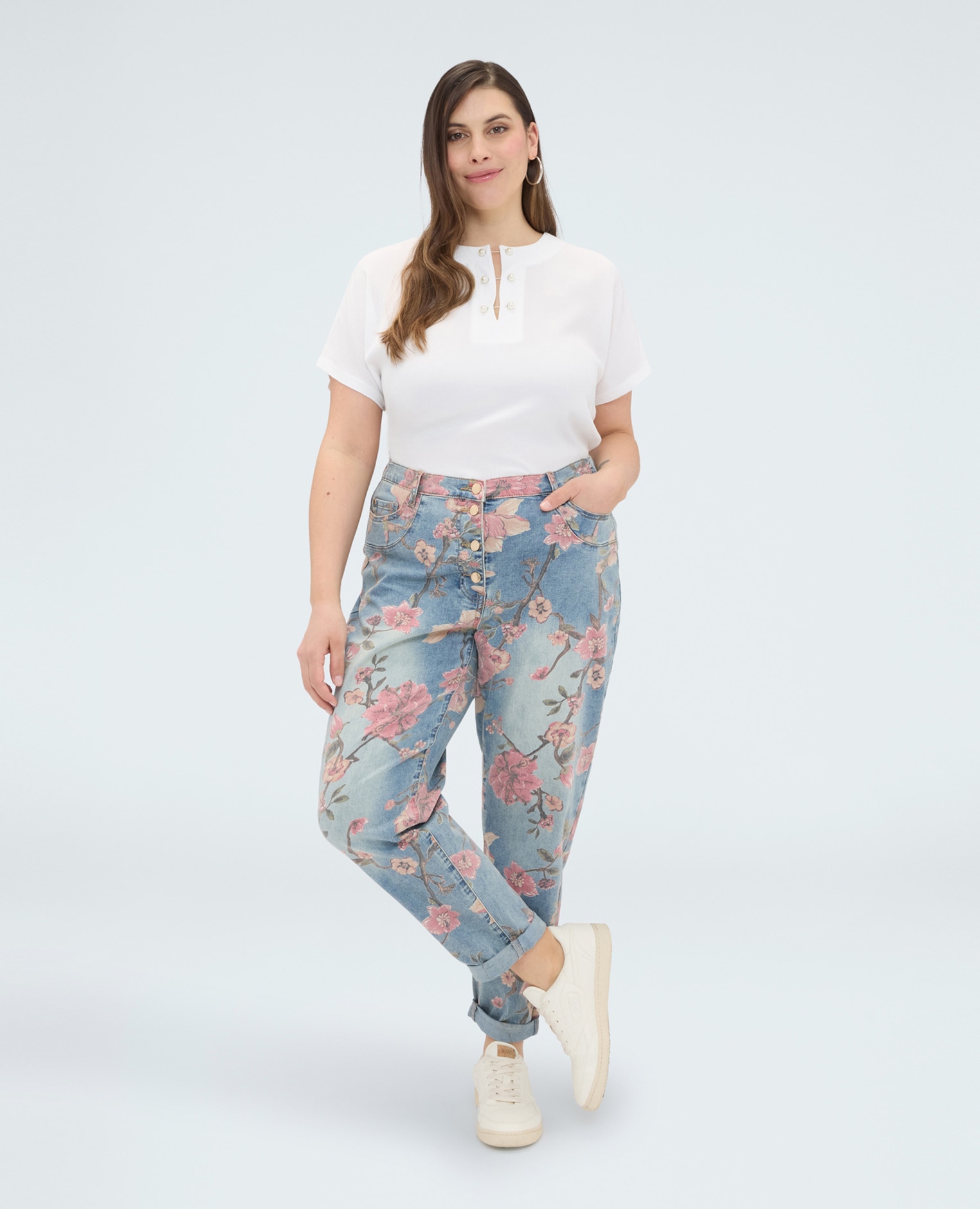 Camiseta de mujer de viscosa con detalle de perlas aplicaciones decorativas de perlas en el escote - Fiorella Rubino - Blanco Blanco-3