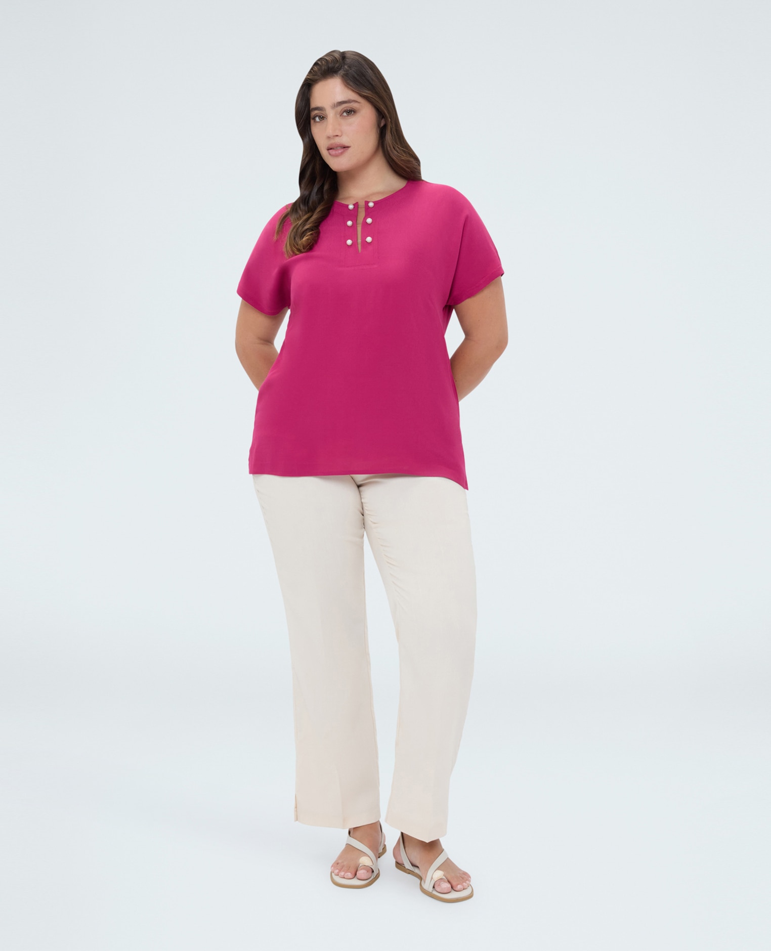 Camiseta de mujer de viscosa con detalle de perlas aplicaciones decorativas de perlas en el escote - Fiorella Rubino - Rojo Rojo-3
