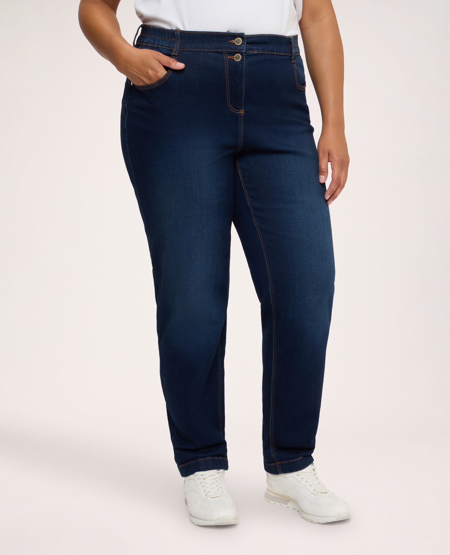Jeans de mujer balloon lavado bolsillos delanteros y tratamiento washed en el denim - Fiorella Rubino - Azul Azul-3
