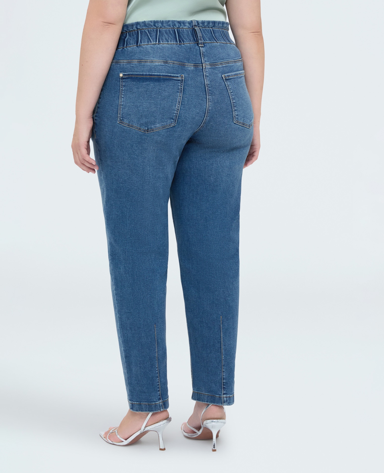 Jeans de mujer balloon efecto washed efecto lavado en el tejido de denim - Fiorella Rubino - Azul Azul-2