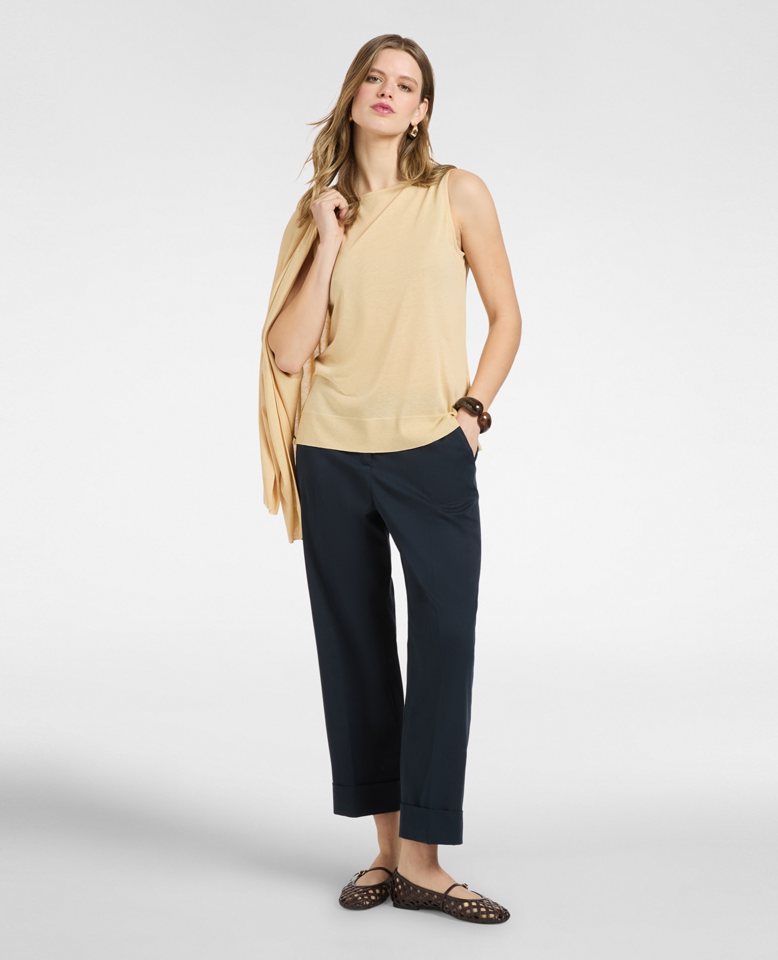 Imagen 0 de Pantalones de mujer chinos ajuste regular con cierre de botones y cremallera Azul