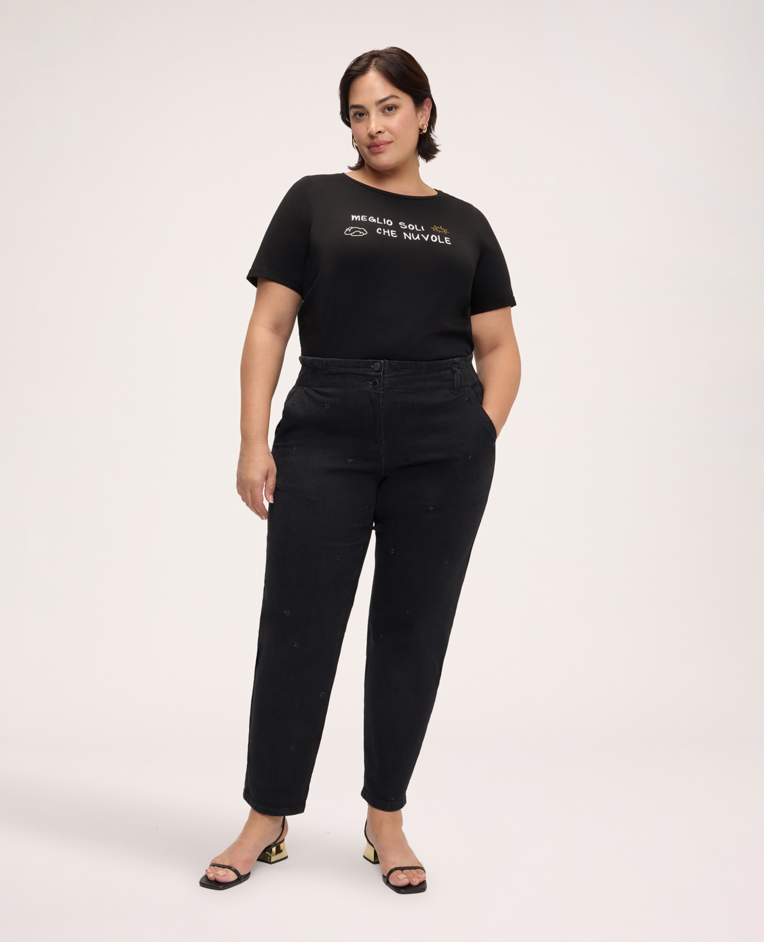Camiseta de mujer de algodón con frase irónica ajuste regular y diseño para el máximo confort - Fiorella Rubino - Negro Negro-3