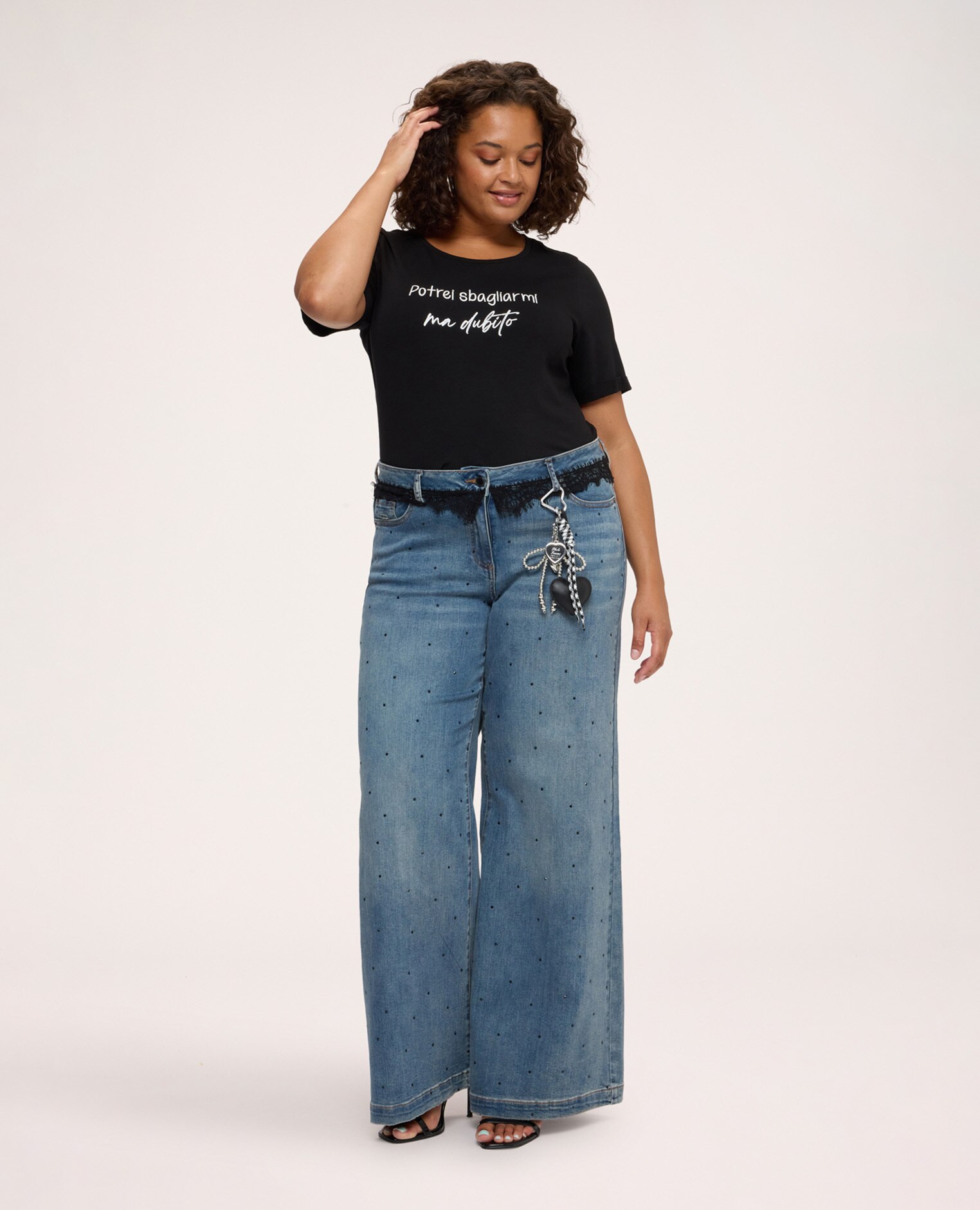 Camiseta de mujer de algodón con frase irónica ajuste regular para el máximo confort - Fiorella Rubino - Negro Negro-3