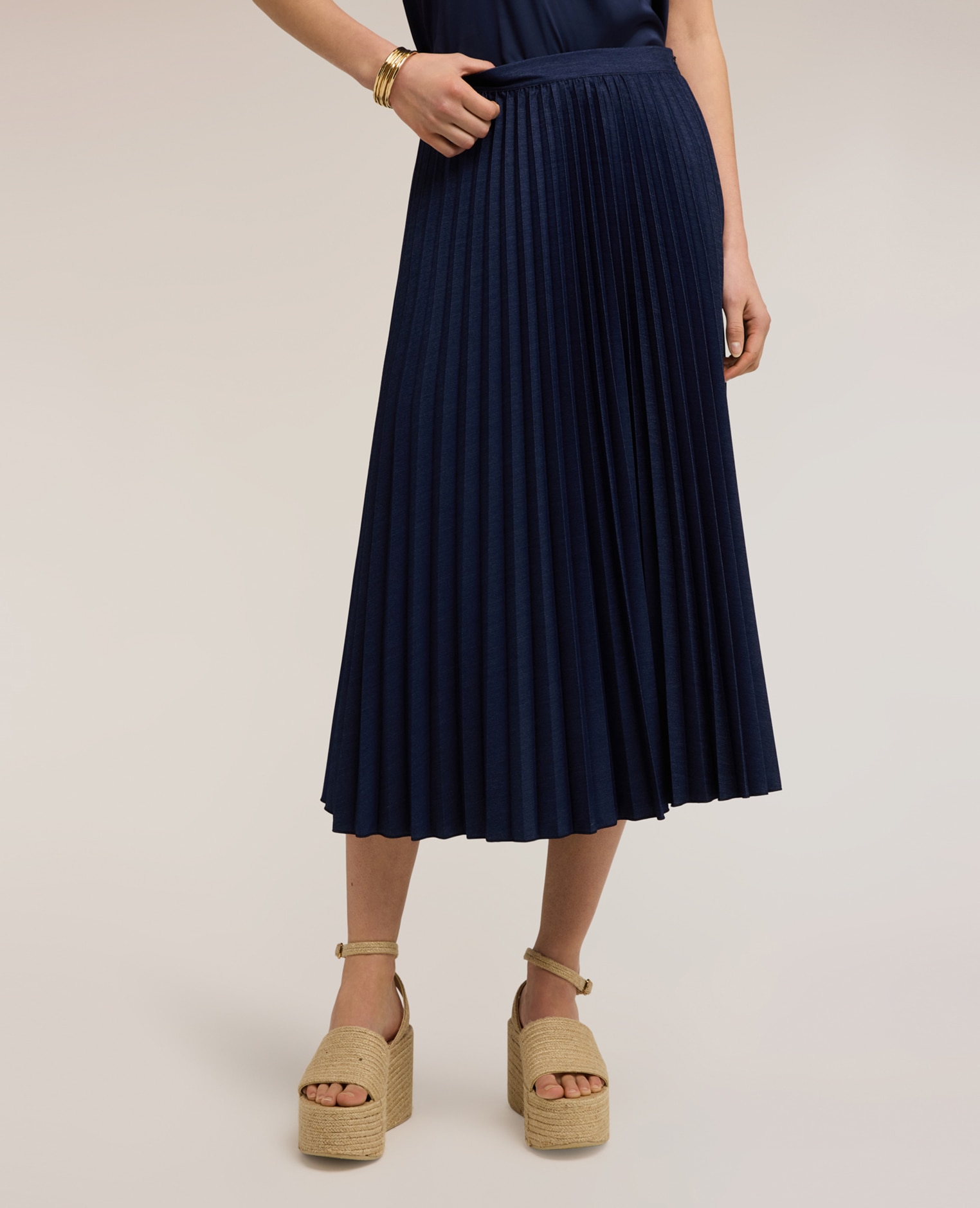 Falda midi plisada bajo acampanado - Motivi - Azul Azul-3