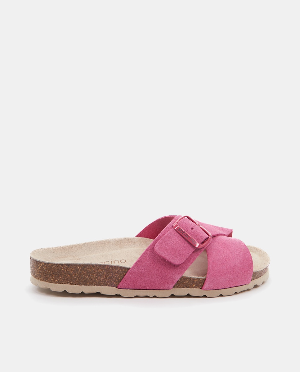 Imagen 0 de Sandalia plana de mujer con hebilla en fucsia Fucsia
