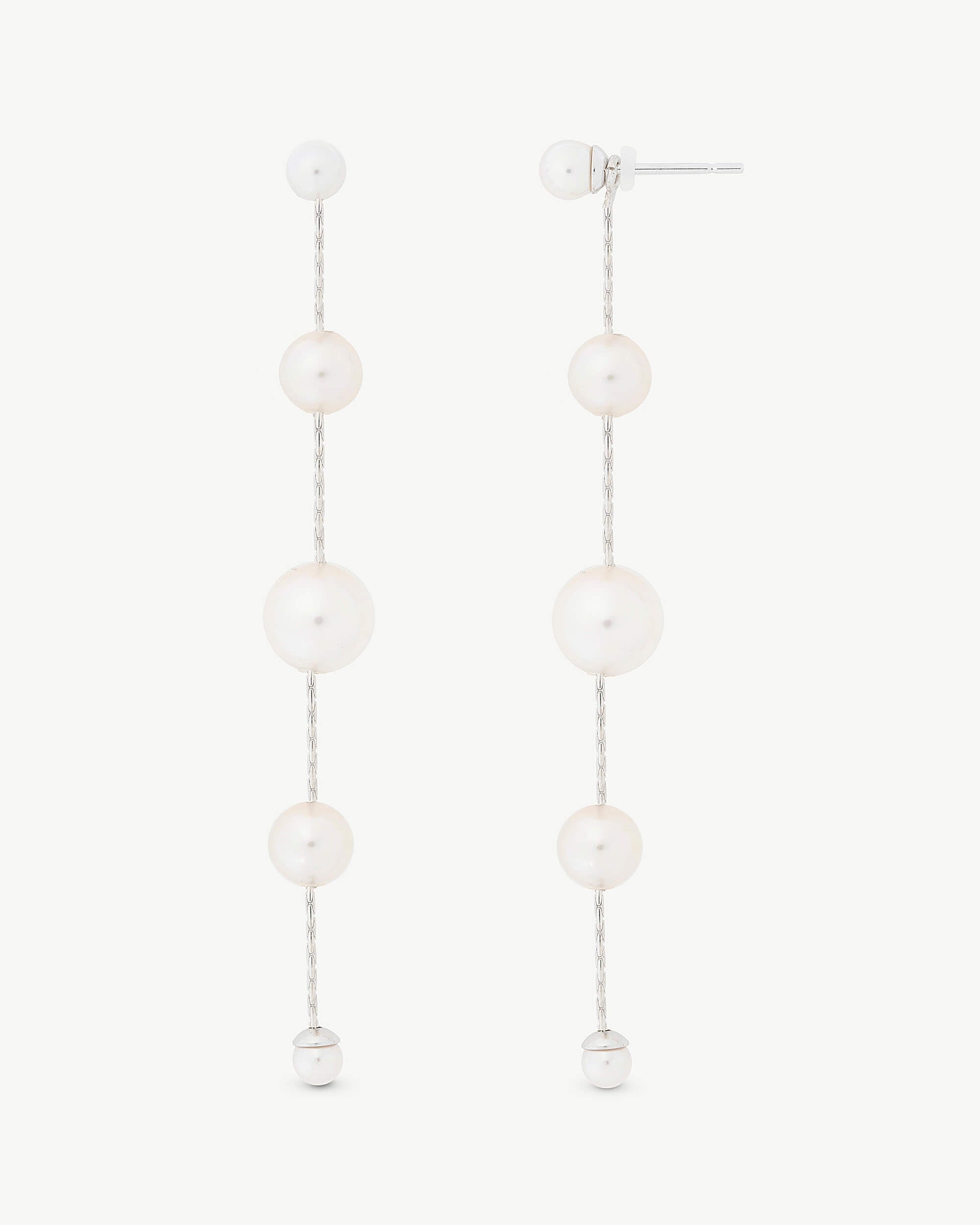 Imagen 0 de Pendientes largos con perlas dangle Plateado