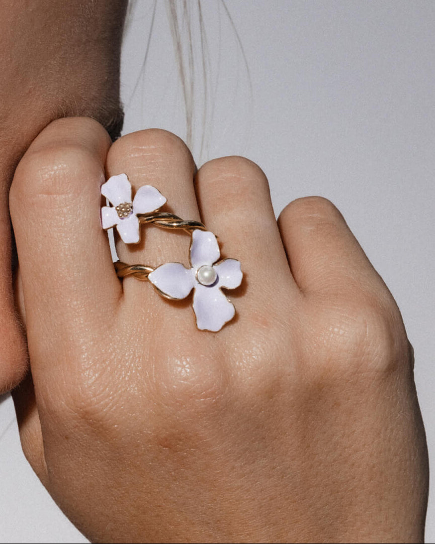 Imagen 2 de Anillo blanco flowers - Majorica - Dorado Dorado