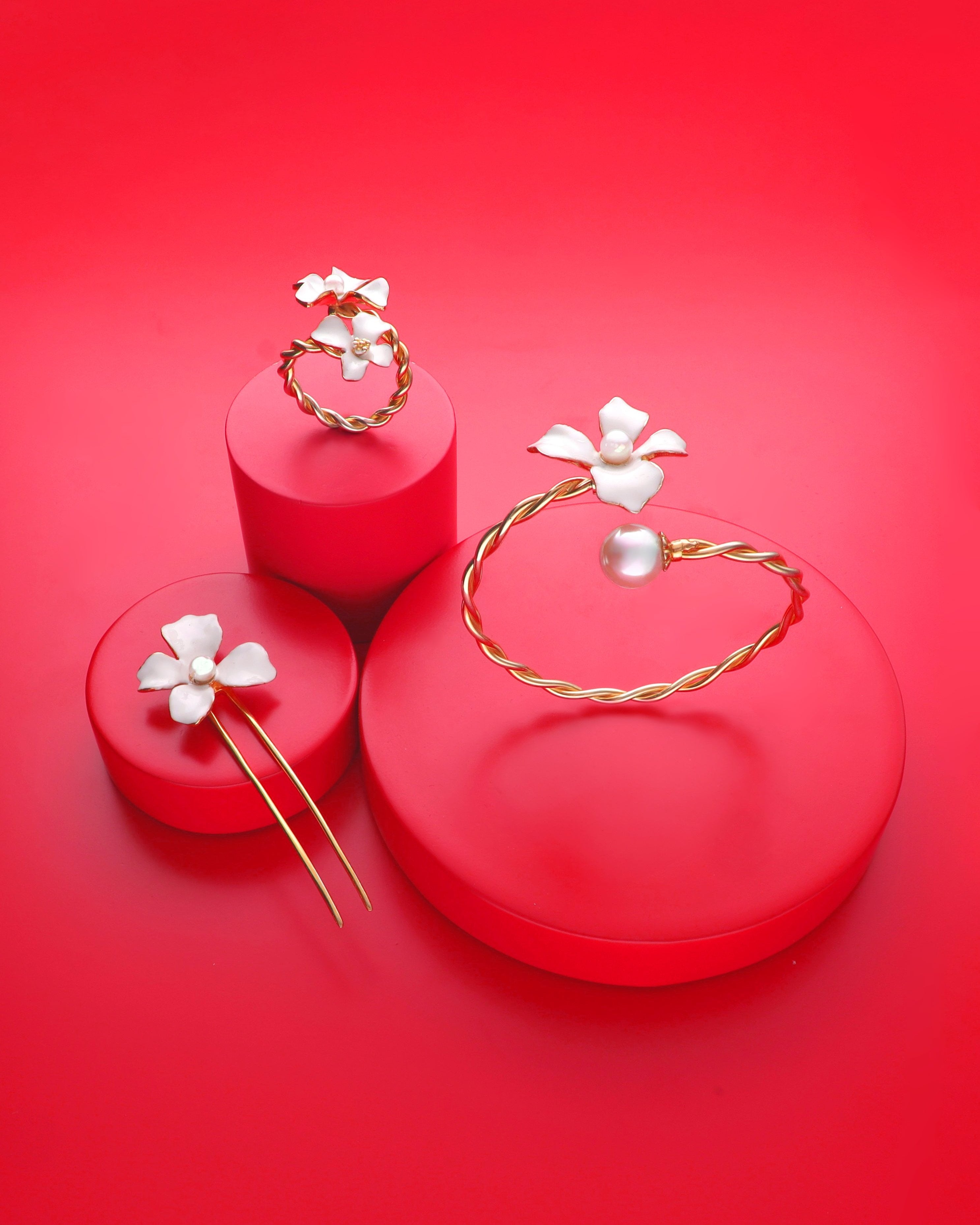 Imagen 4 de Anillo blanco flowers - Majorica - Dorado Dorado