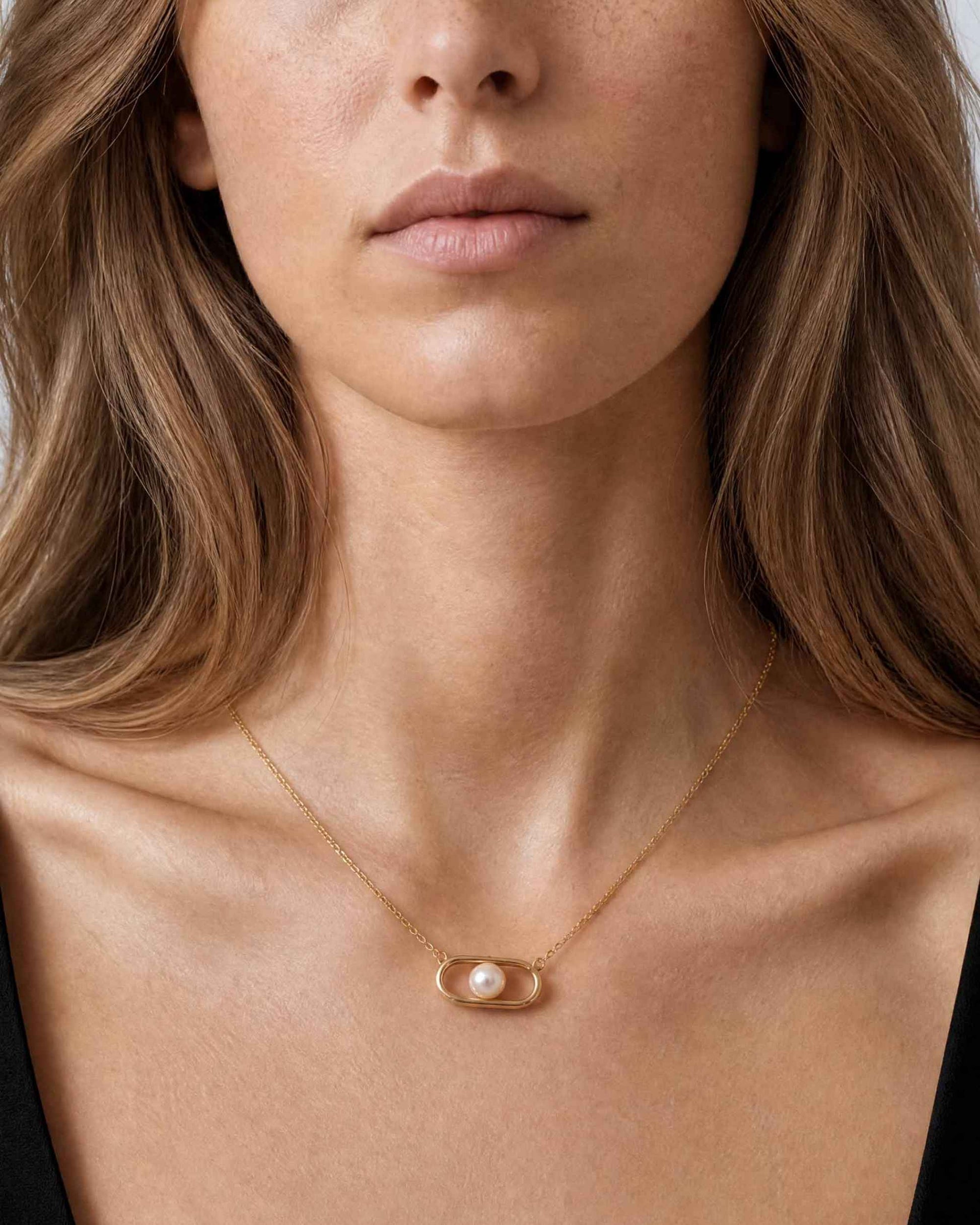 Collar corto en plata bañada en oro 18k con perlas y logo libre - Majorica - Dorado Dorado-3