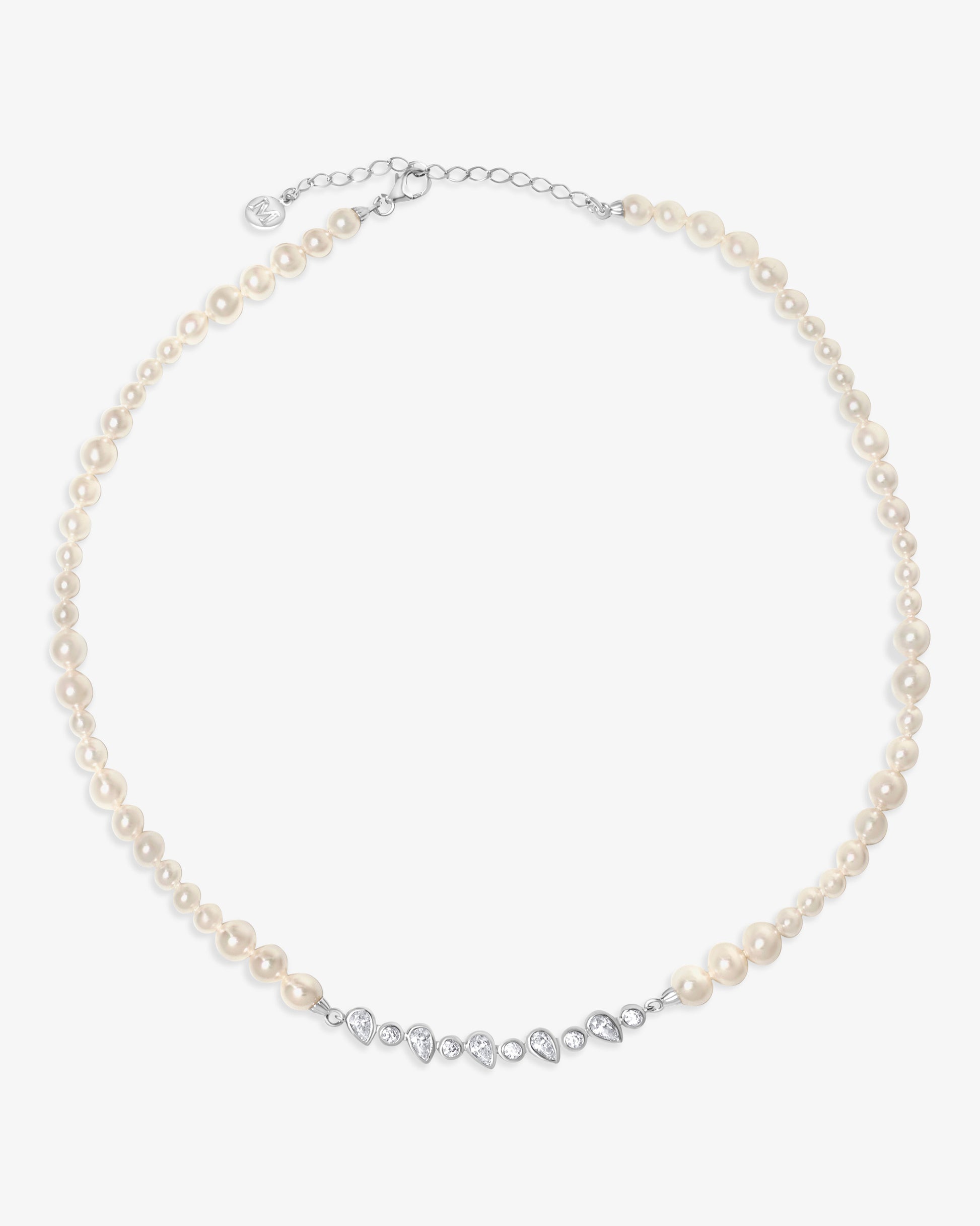 Imagen 0 de Collar en plata rodiada con intervalos alternos de perlas y circonitas Plata