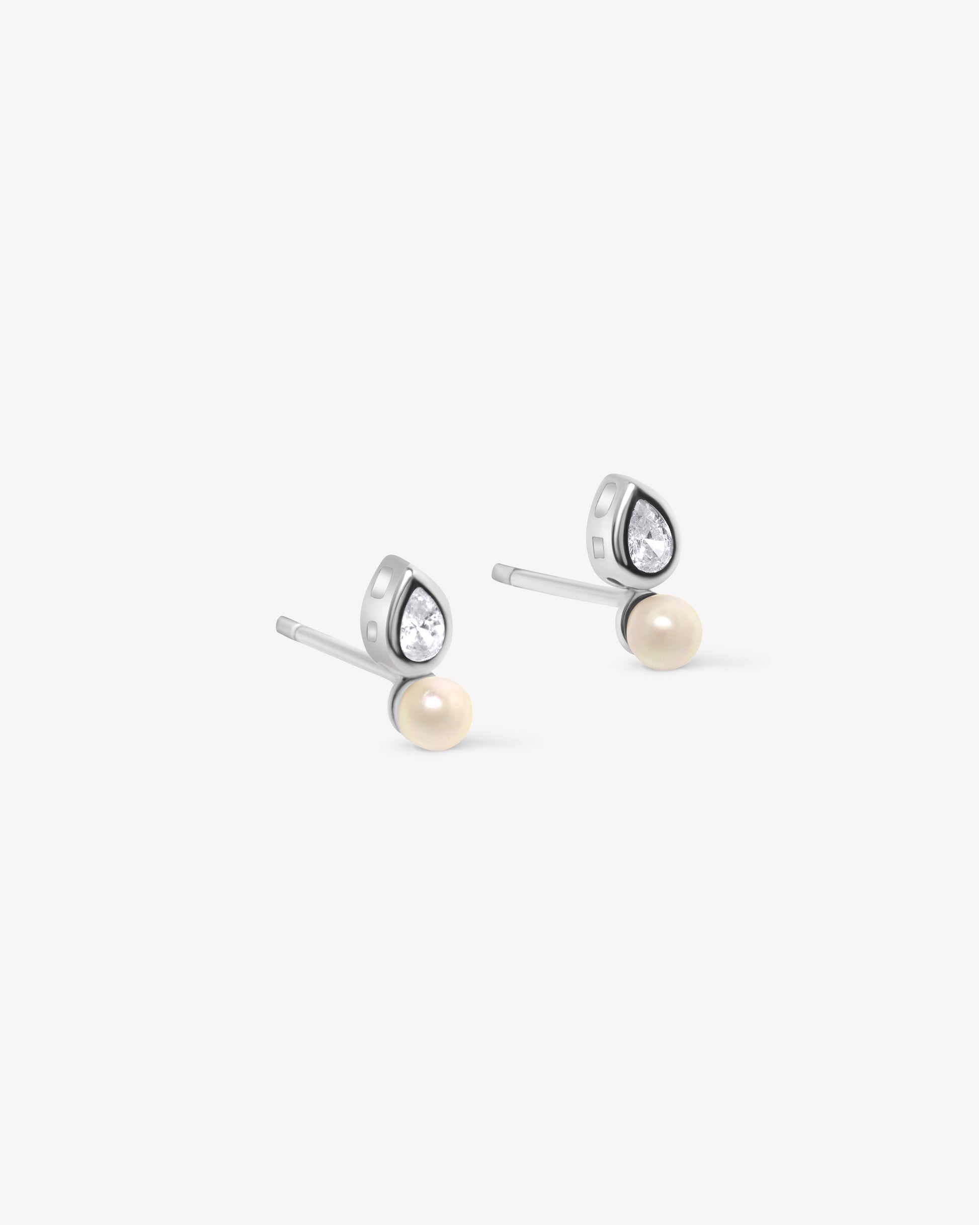 Pendientes tú y yo en rodiada y perla de 4mm - Majorica - Plata Plata-2