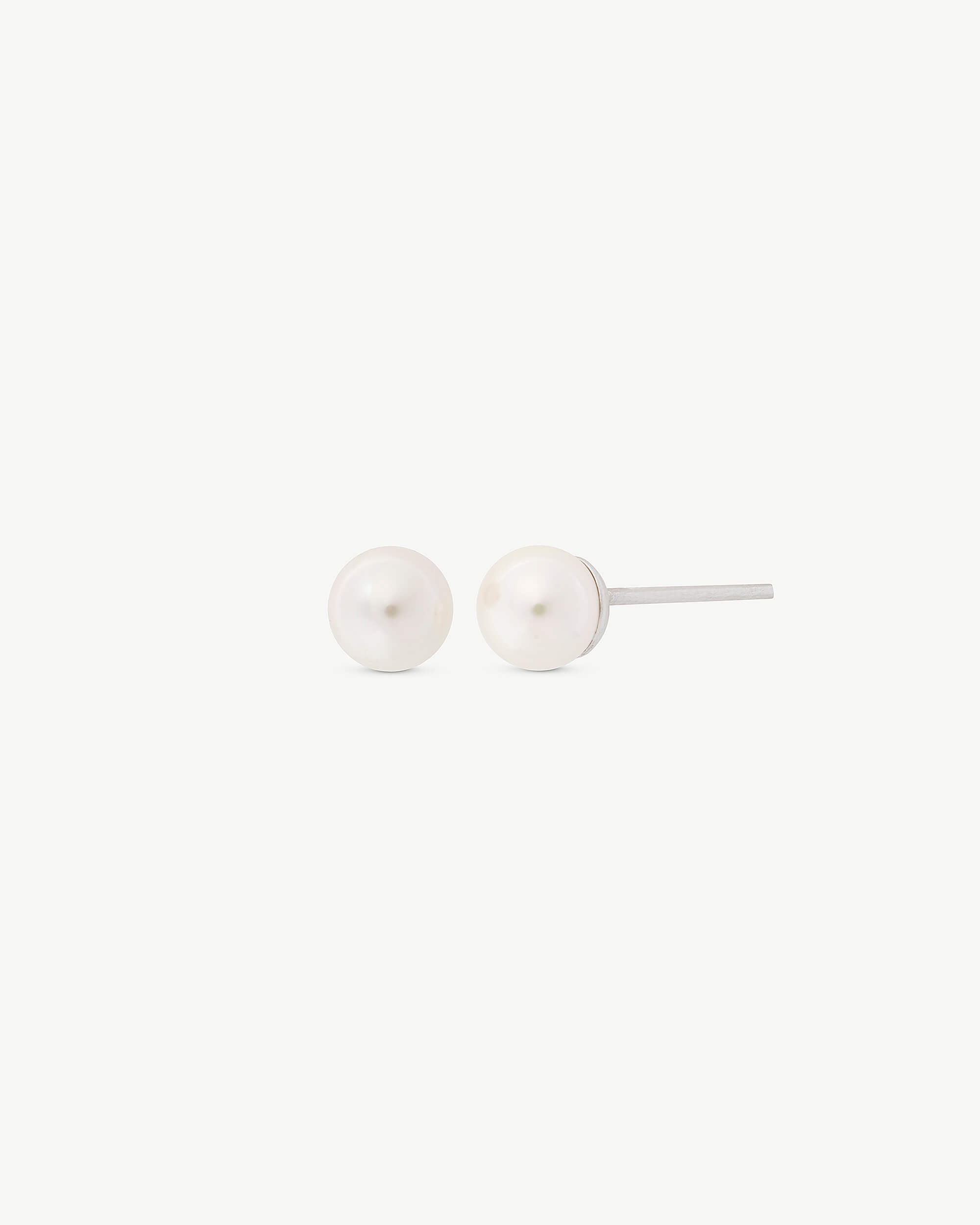 Pendientes perla 4mm lyra - Majorica - Plateado Plateado-1
