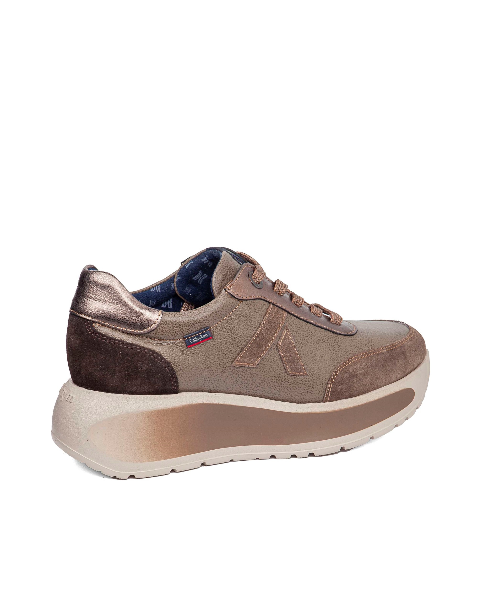 Zapatillas de mujer de piel con cordones y tecnología Adaptación - Callaghan - Beige/Marrón Beige/Marrón-2