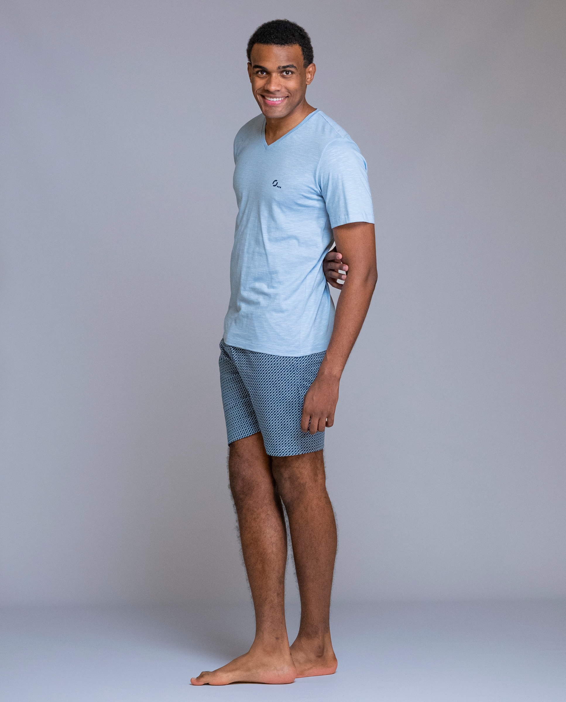Imagen 0 de Pijama de hombre manga corta cuello pico Azul claro