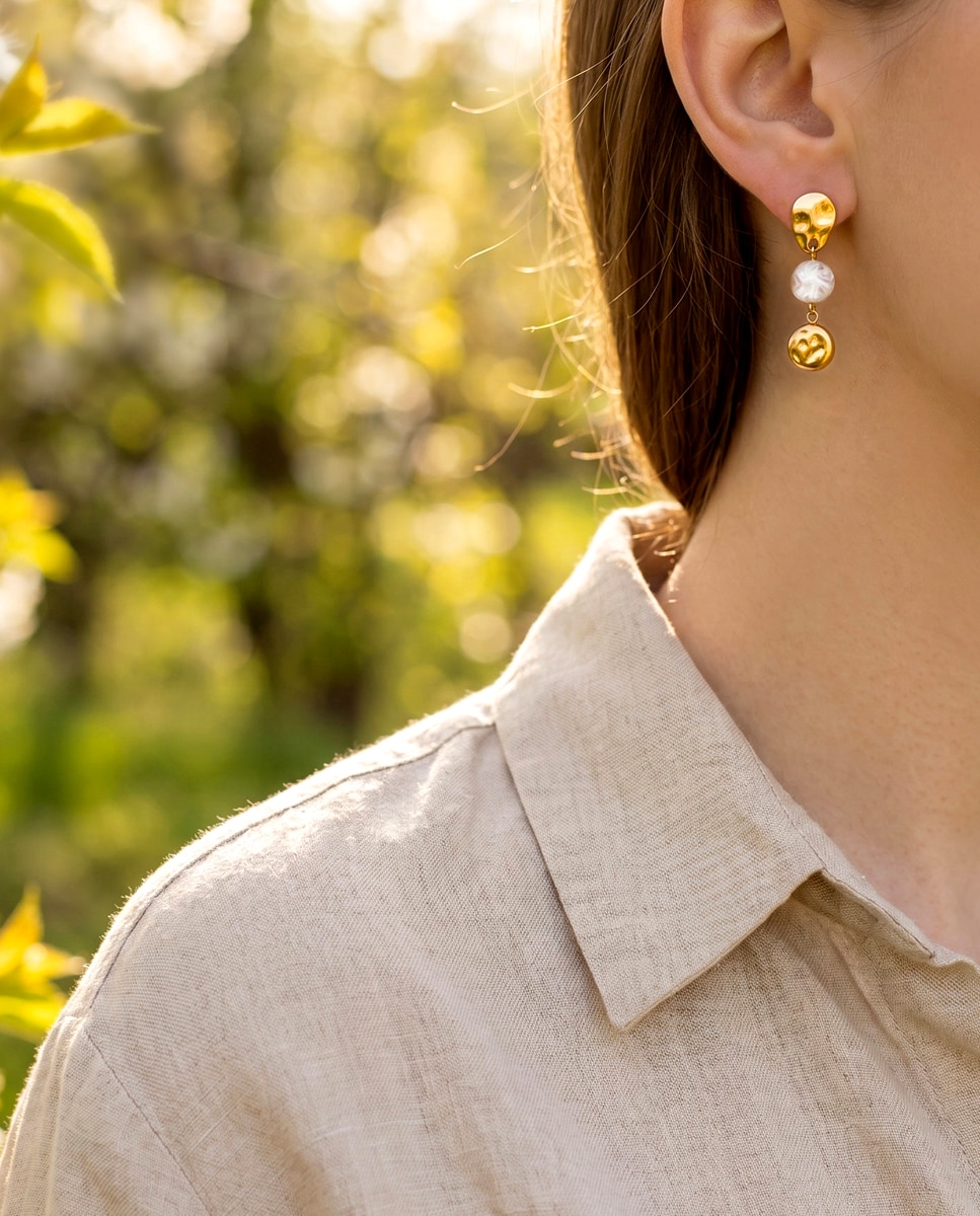 Imagen 2 de Pendientes boho style de acero inoxidable acabado brillo - LOTUS - Oro Oro