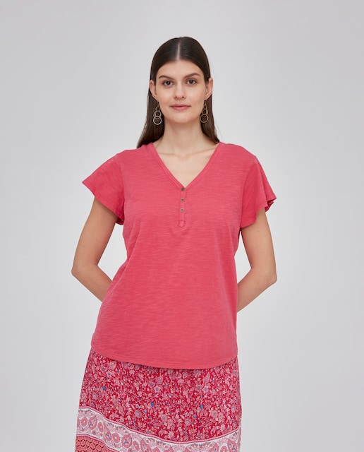 Imagen 0 de Camiseta de mujer escote pico con botones y manga corta